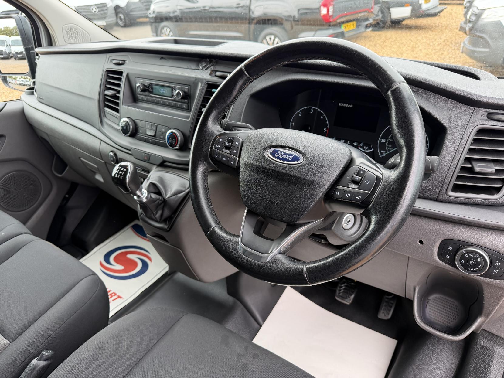 2019 Ford Transit Custom 2.0 320 EcoBlue Panel Van 5dr Diesel Manual L2 H2 Euro 6 (130 ps) - Thumbnail 2