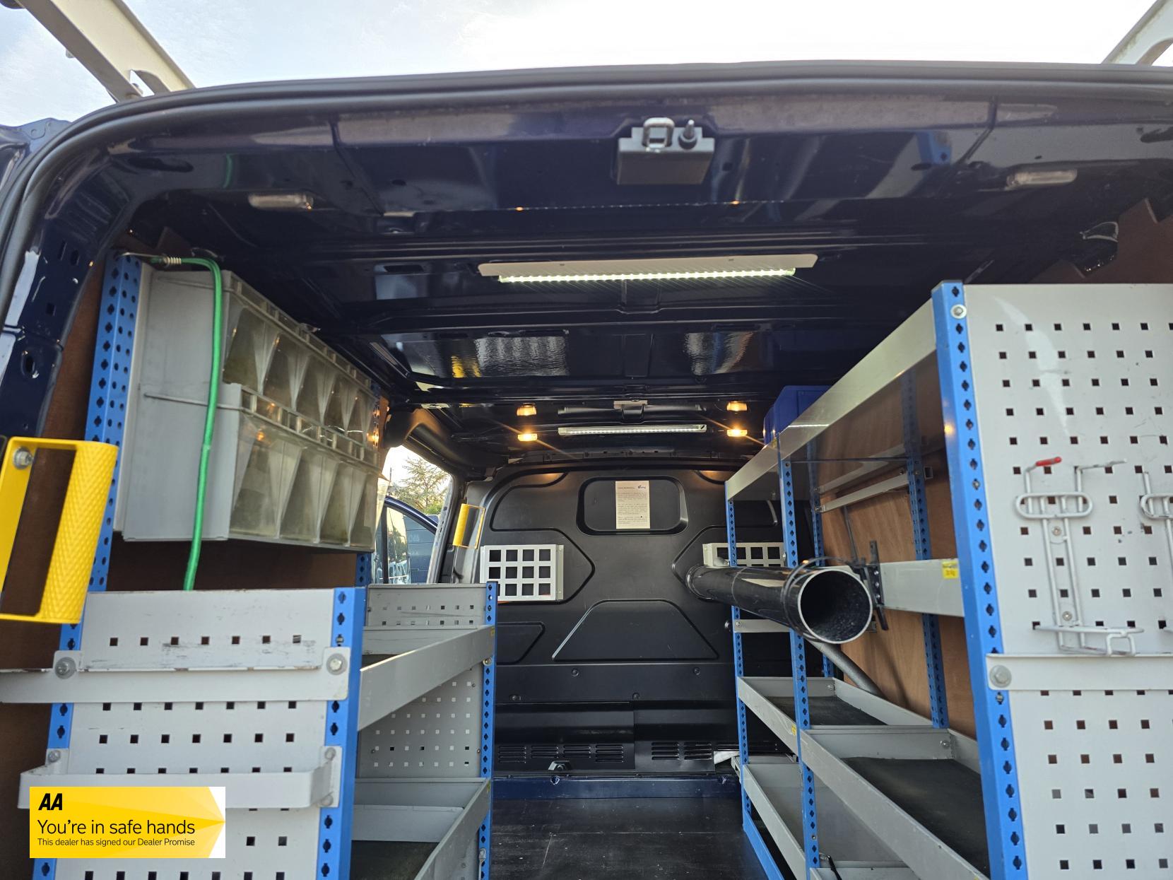 Ford Transit Custom 2.2 TDCi 330 Trend Panel Van 5dr Diesel Manual L2 H1 (197 g/km, 123 bhp)