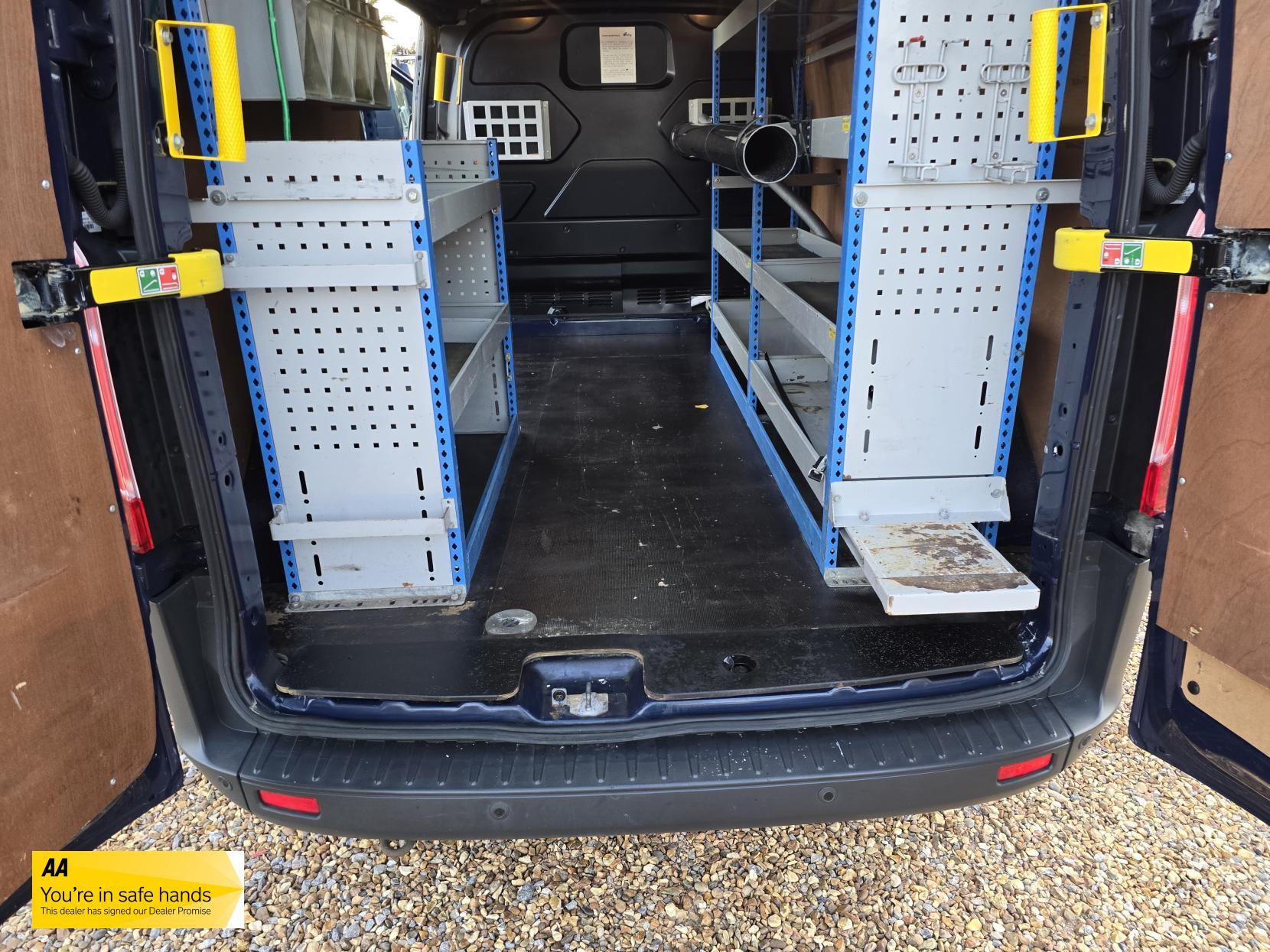 Ford Transit Custom 2.2 TDCi 330 Trend Panel Van 5dr Diesel Manual L2 H1 (197 g/km, 123 bhp)