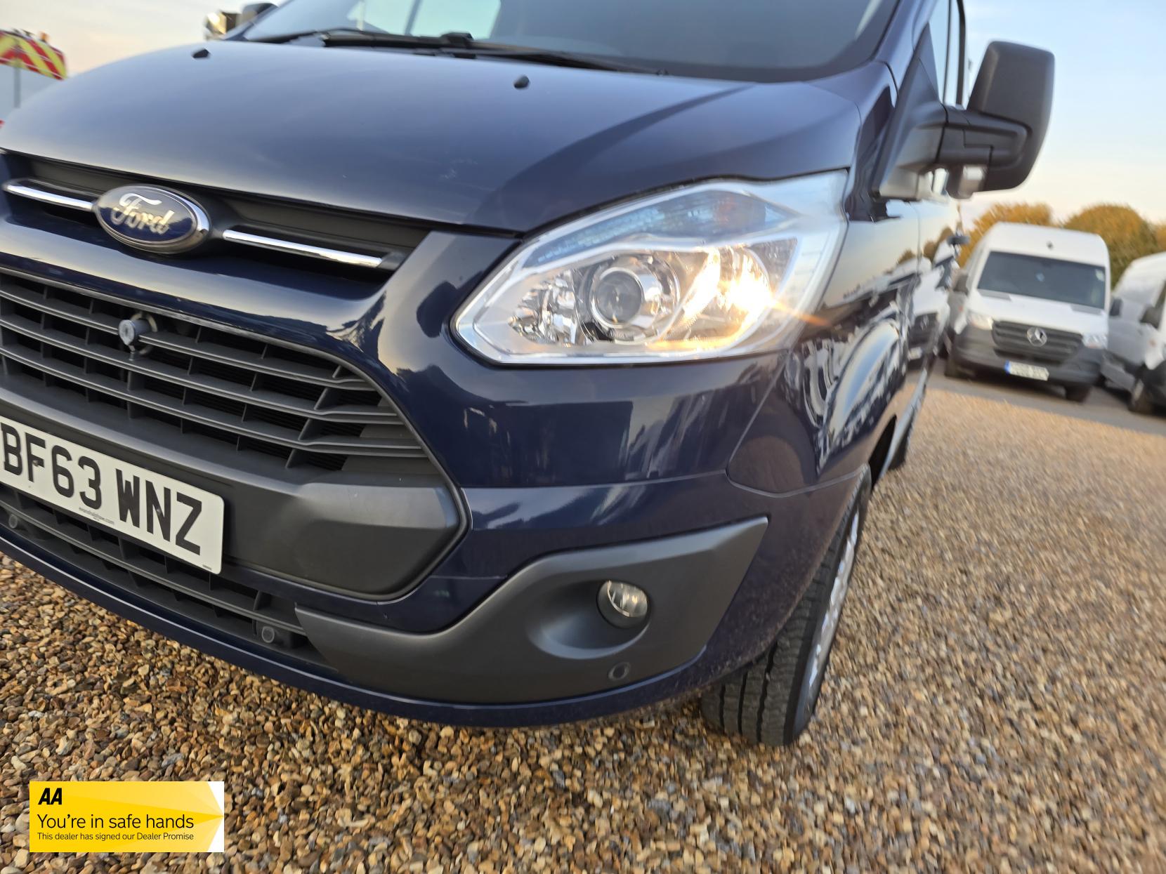 Ford Transit Custom 2.2 TDCi 330 Trend Panel Van 5dr Diesel Manual L2 H1 (197 g/km, 123 bhp)