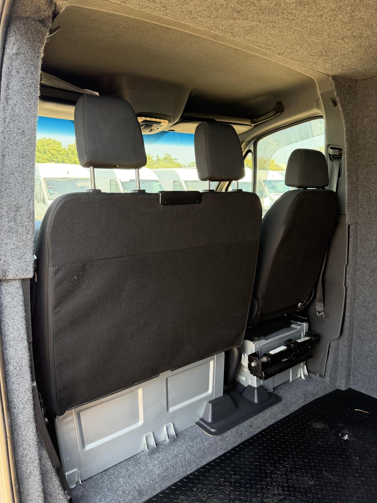 2021 Mercedes-Benz Sprinter 2.1 214 CDI Pure Panel Van 5dr Diesel Manual FWD L1 H1 Euro 6 (s/s) (143 ps) - Thumbnail 22