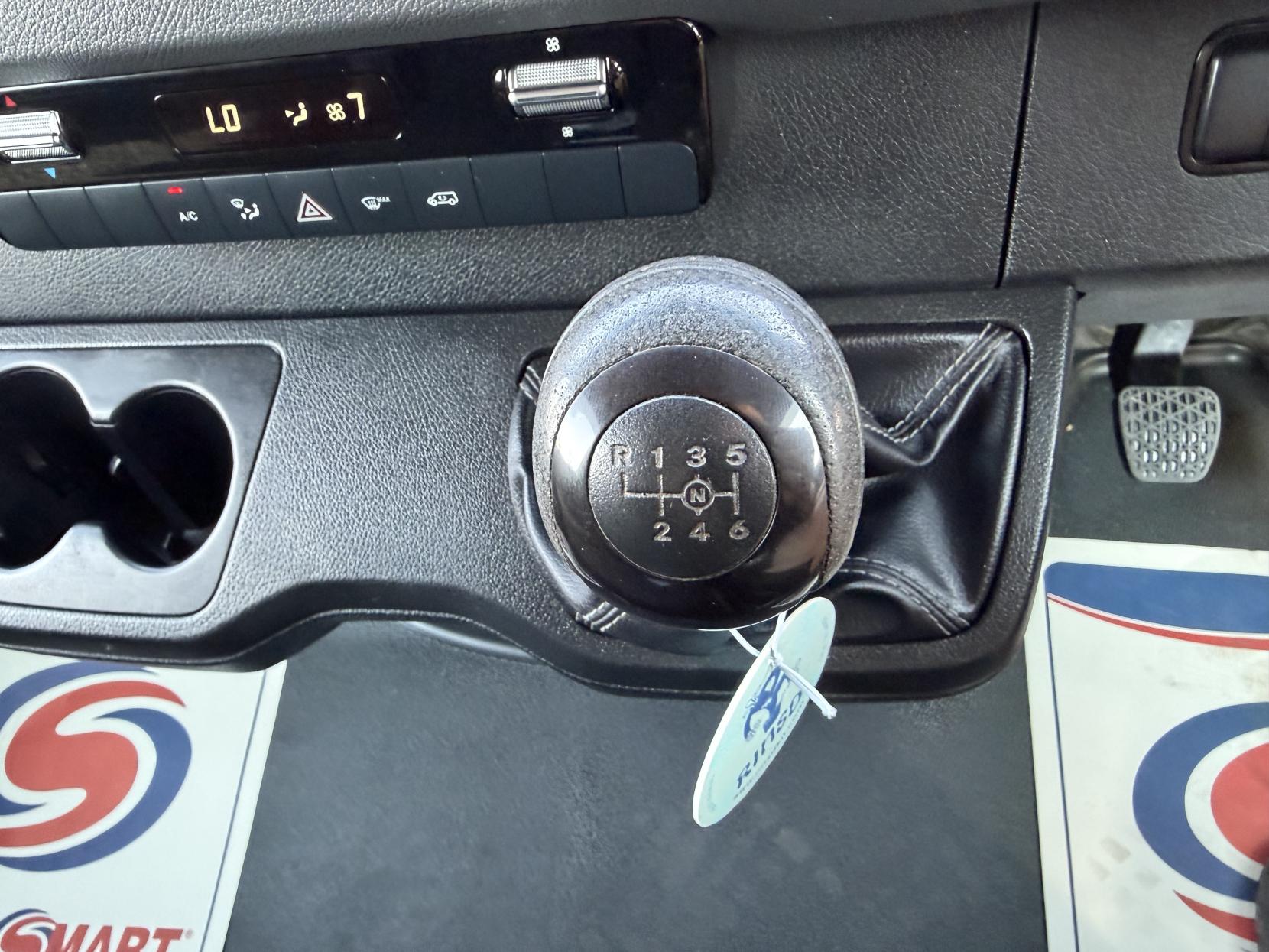2021 Mercedes-Benz Sprinter 2.1 214 CDI Pure Panel Van 5dr Diesel Manual FWD L1 H1 Euro 6 (s/s) (143 ps) - Thumbnail 49