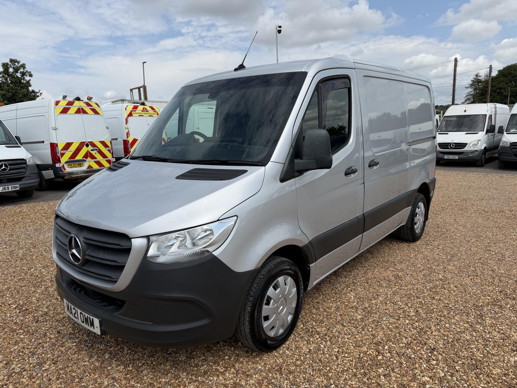 2021 Mercedes-Benz Sprinter 2.1 214 CDI Pure Panel Van 5dr Diesel Manual FWD L1 H1 Euro 6 (s/s) (143 ps) - Thumbnail 7