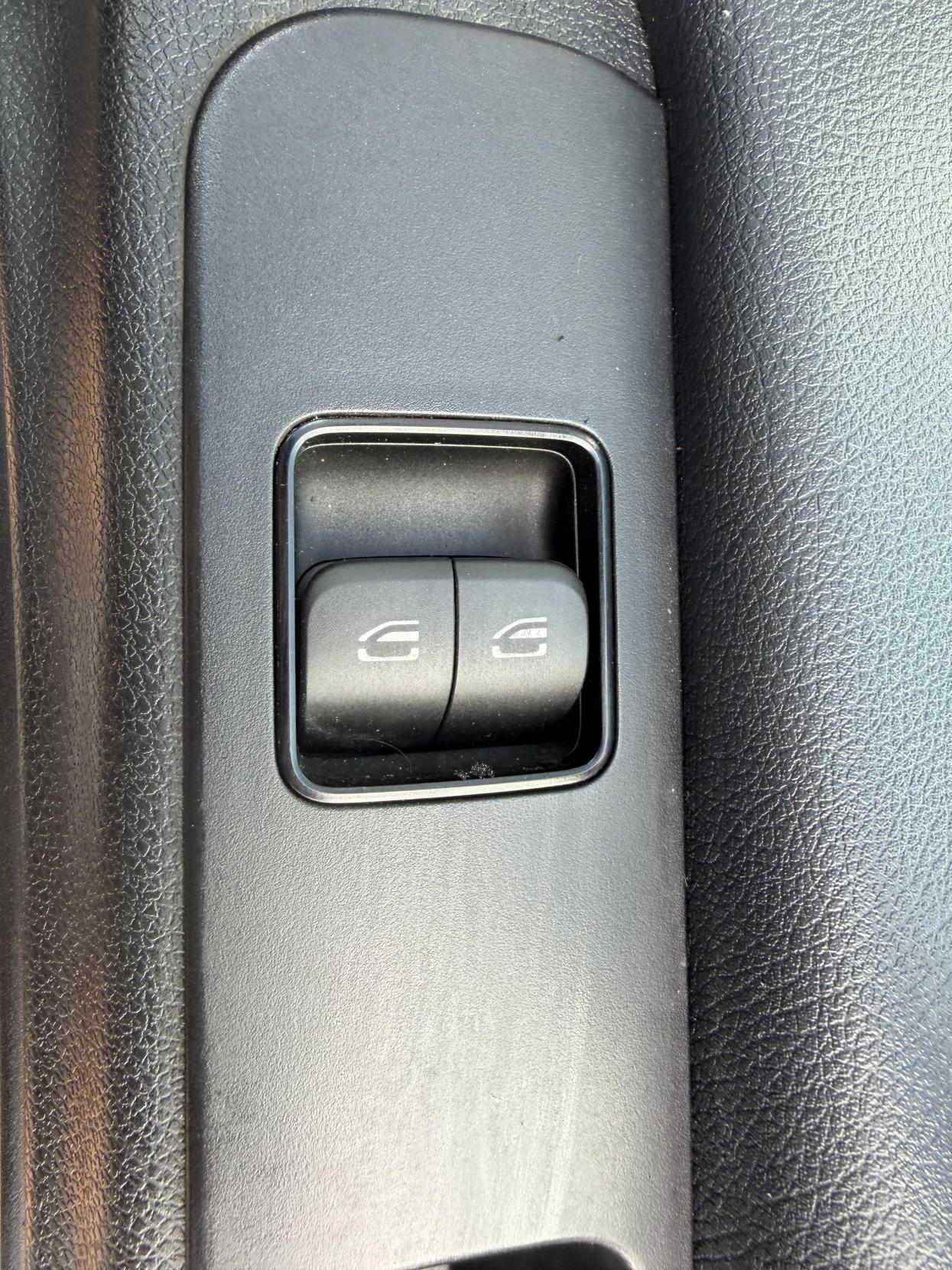 2021 Mercedes-Benz Sprinter 2.1 316 CDI Progressive Panel Van 5dr Diesel Manual RWD L2 H2 Euro 6 (s/s) (163 ps) - Thumbnail 18