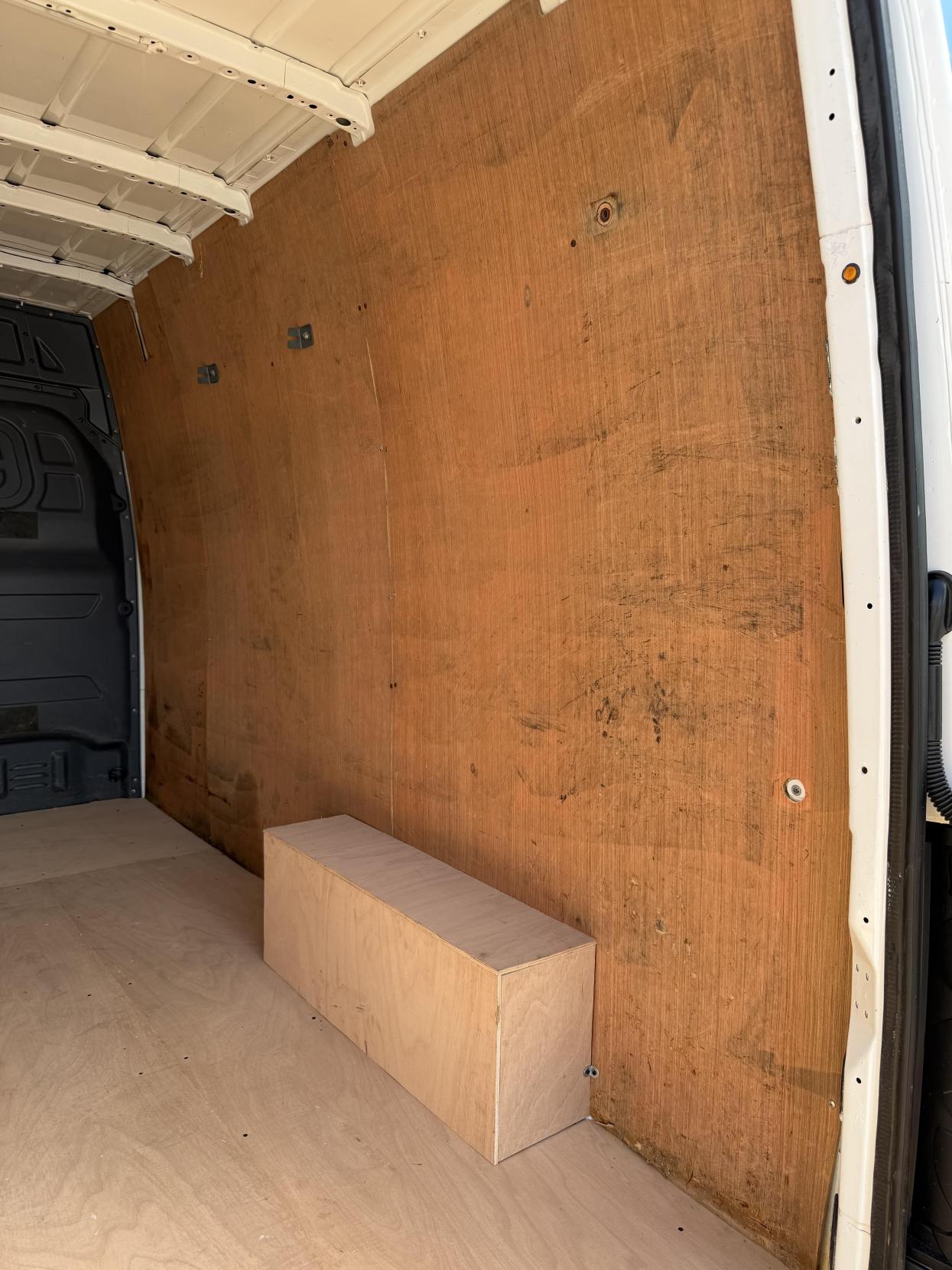 2021 Mercedes-Benz Sprinter 2.1 316 CDI Progressive Panel Van 5dr Diesel Manual RWD L2 H2 Euro 6 (s/s) (163 ps) - Thumbnail 38