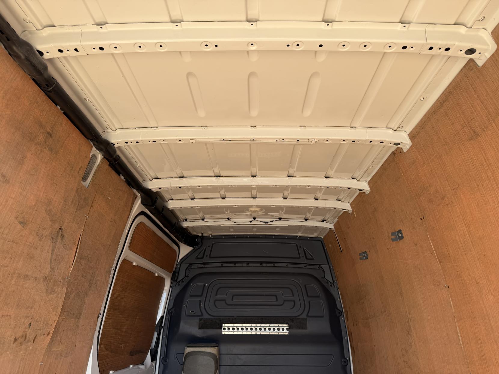 2021 Mercedes-Benz Sprinter 2.1 316 CDI Progressive Panel Van 5dr Diesel Manual RWD L2 H2 Euro 6 (s/s) (163 ps) - Thumbnail 41