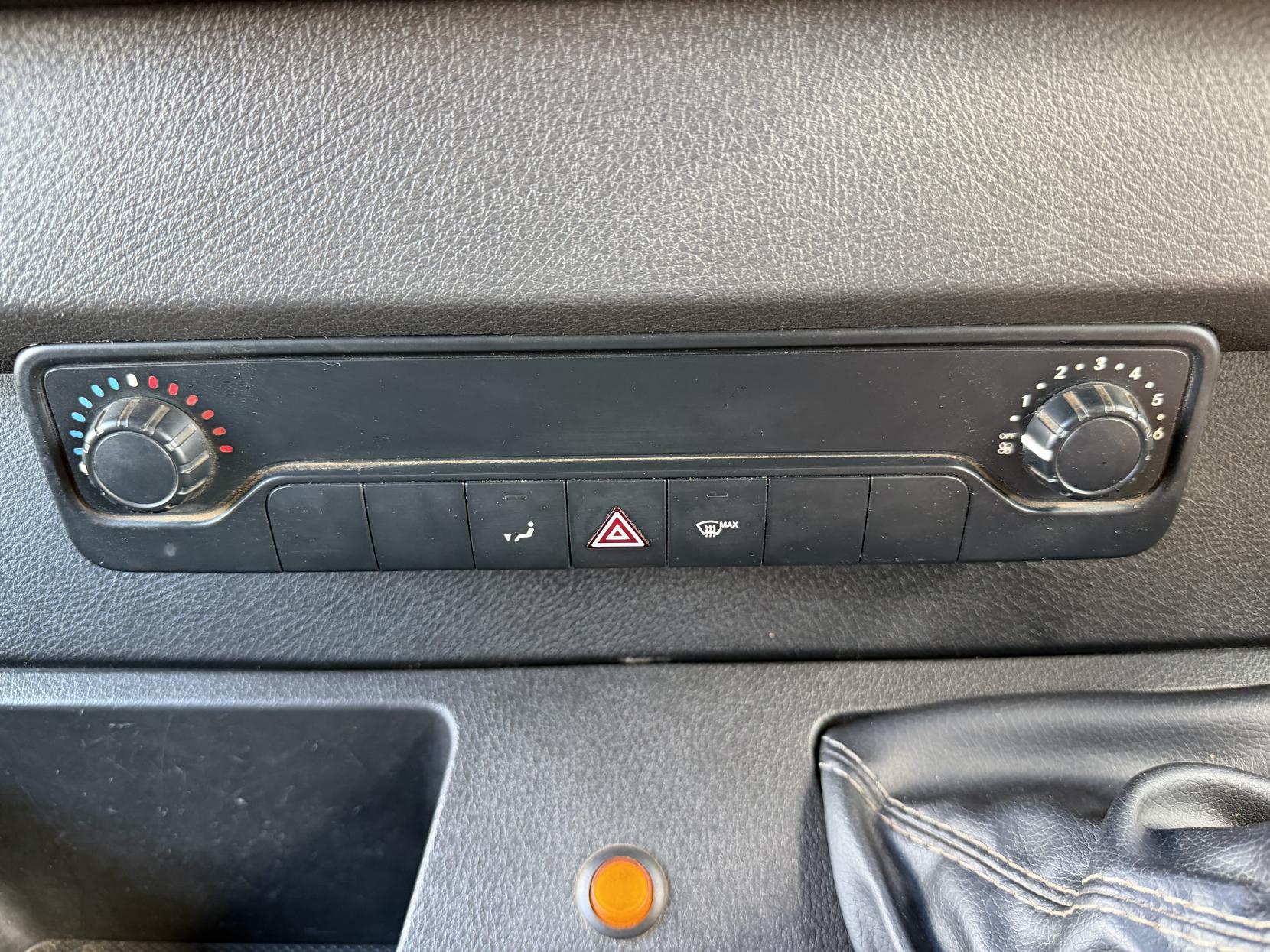 2021 Mercedes-Benz Sprinter 2.1 316 CDI Progressive Panel Van 5dr Diesel Manual RWD L2 H2 Euro 6 (s/s) (163 ps) - Thumbnail 27