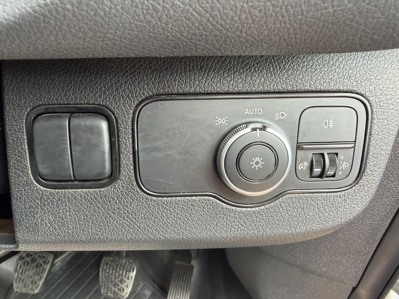 2021 Mercedes-Benz Sprinter 2.1 316 CDI Progressive Panel Van 5dr Diesel Manual RWD L2 H2 Euro 6 (s/s) (163 ps) - Thumbnail 22