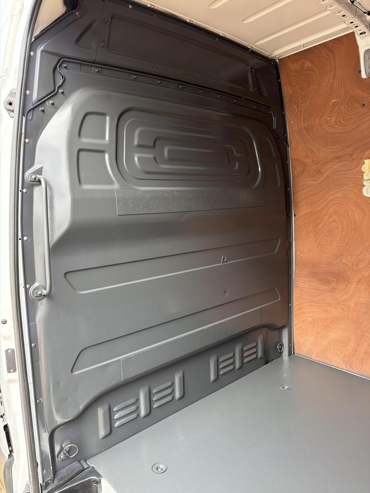2019 Mercedes-Benz Sprinter 2.1 314 CDI Panel Van 5dr Diesel Manual RWD L2 H2 Euro 6 (143 ps) - Thumbnail 29