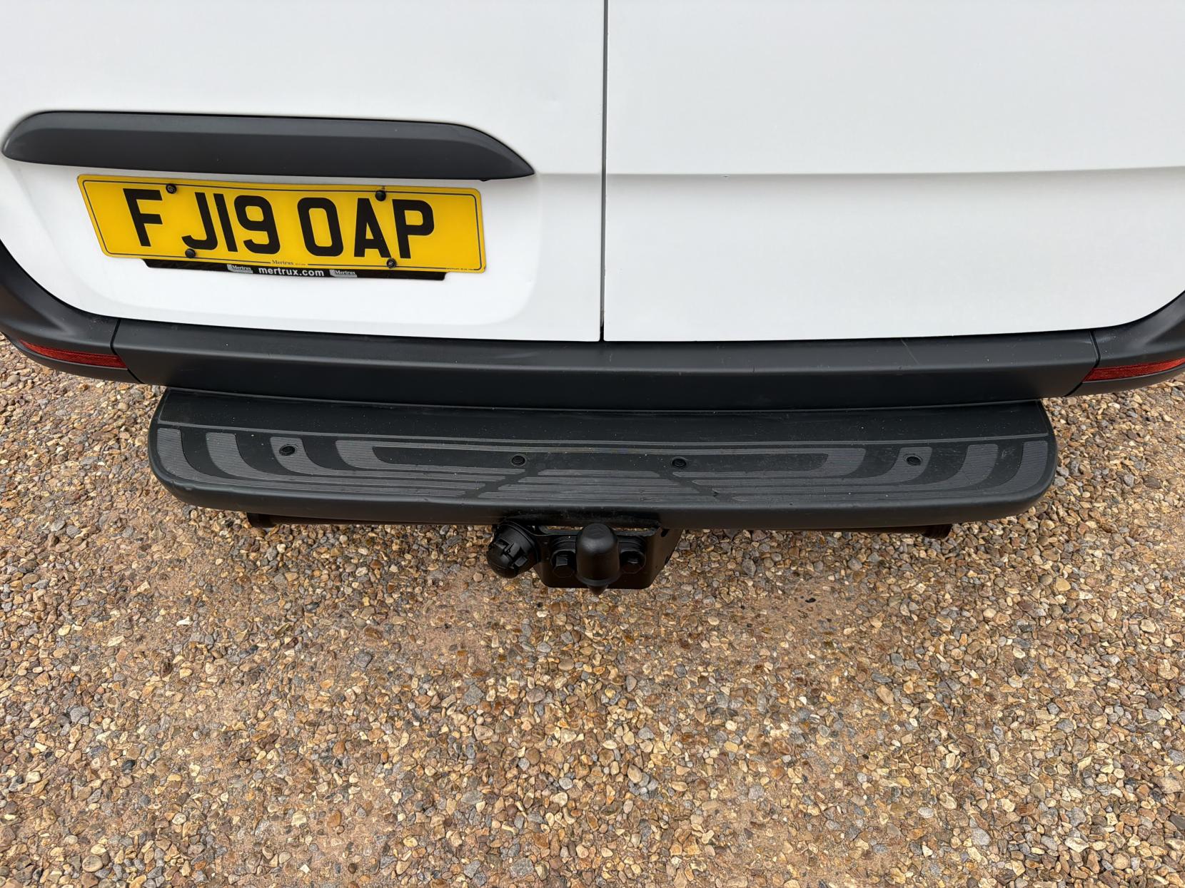 2019 Mercedes-Benz Sprinter 2.1 314 CDI Panel Van 5dr Diesel Manual RWD L2 H2 Euro 6 (143 ps) - Thumbnail 43