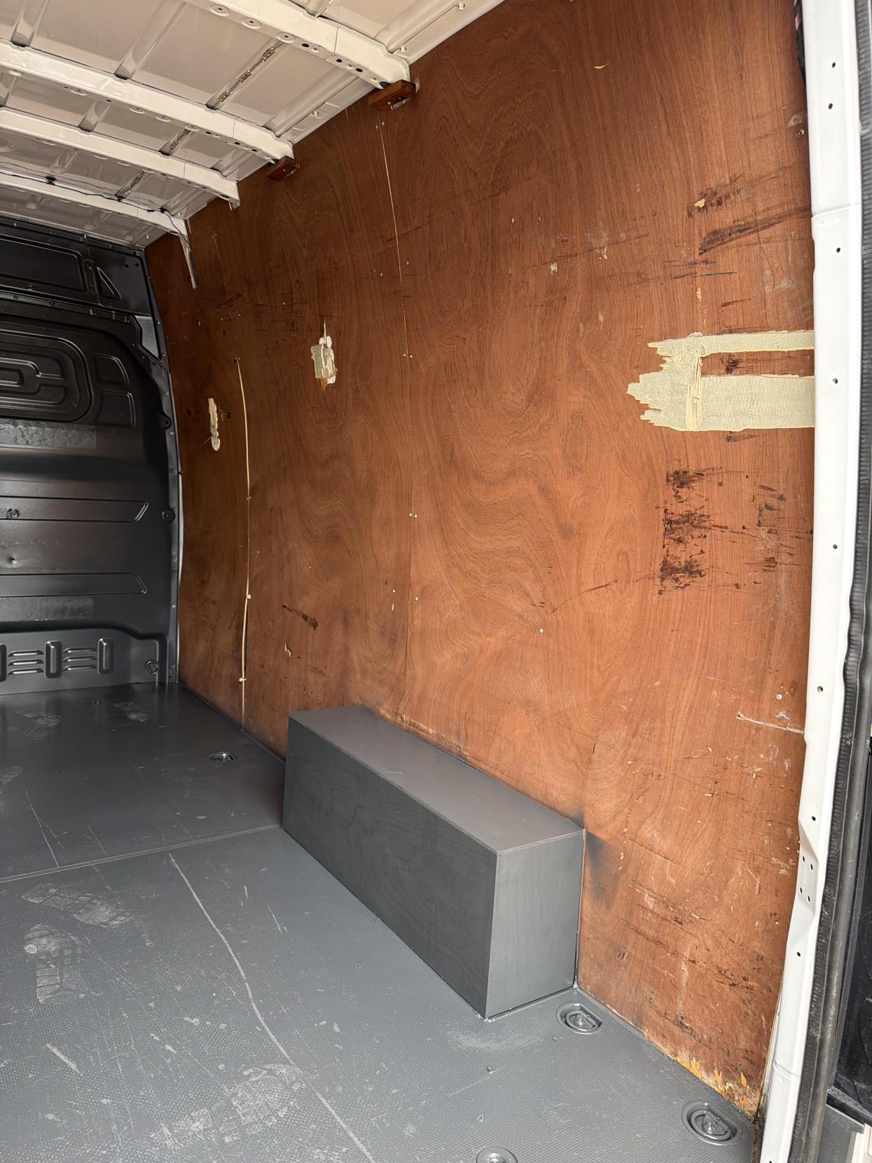 2019 Mercedes-Benz Sprinter 2.1 314 CDI Panel Van 5dr Diesel Manual RWD L2 H2 Euro 6 (143 ps) - Thumbnail 39