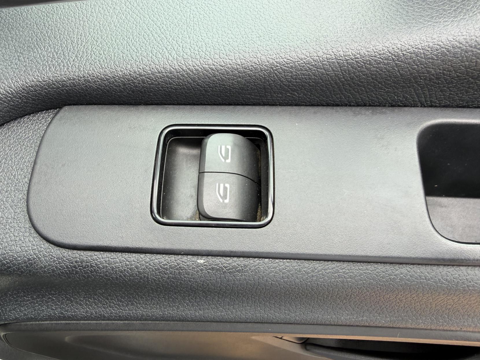 2019 Mercedes-Benz Sprinter 2.1 314 CDI Panel Van 5dr Diesel Manual RWD L2 H2 Euro 6 (143 ps) - Thumbnail 22