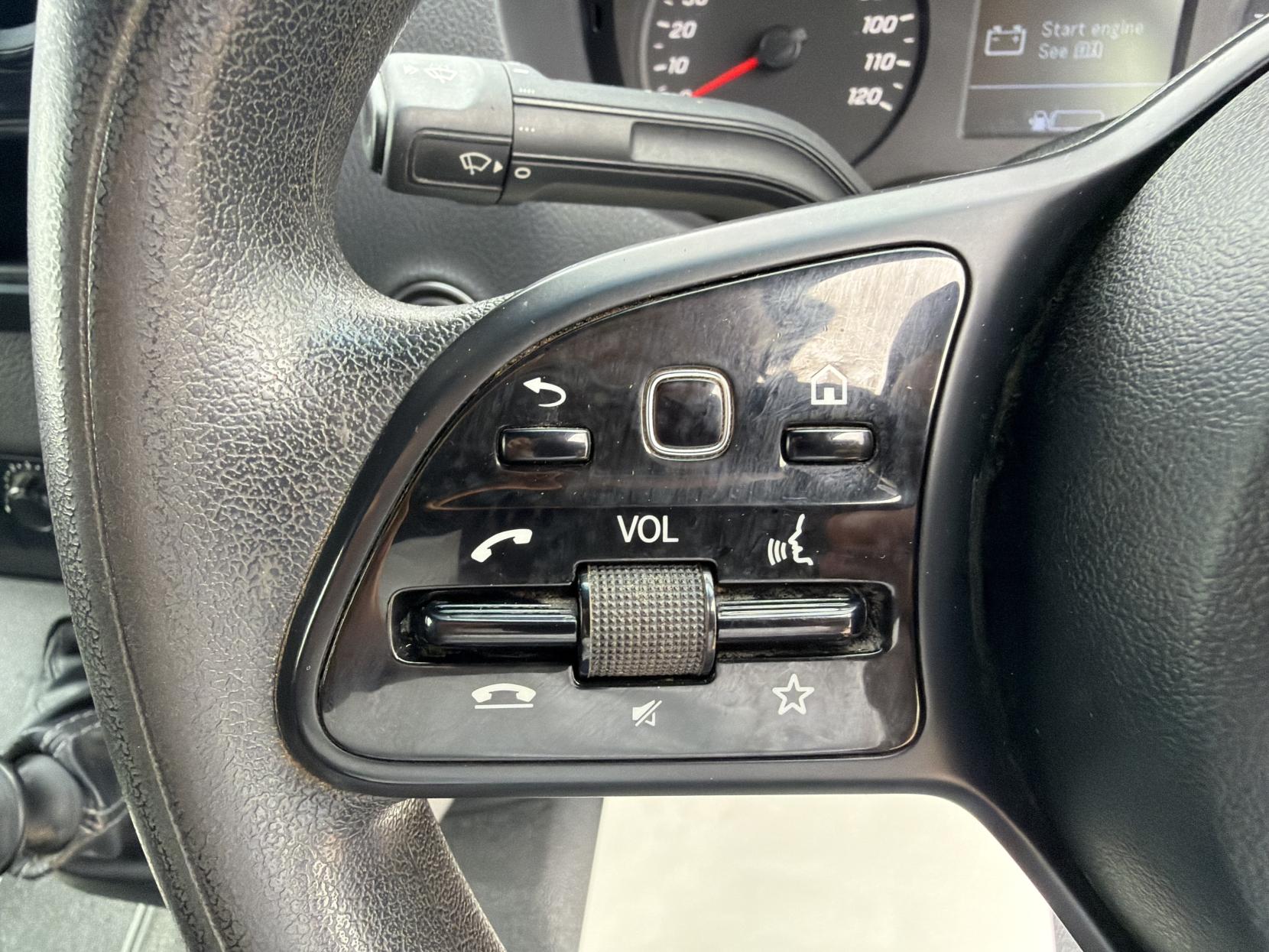 2019 Mercedes-Benz Sprinter 2.1 314 CDI Panel Van 5dr Diesel Manual RWD L2 H2 Euro 6 (143 ps) - Thumbnail 15
