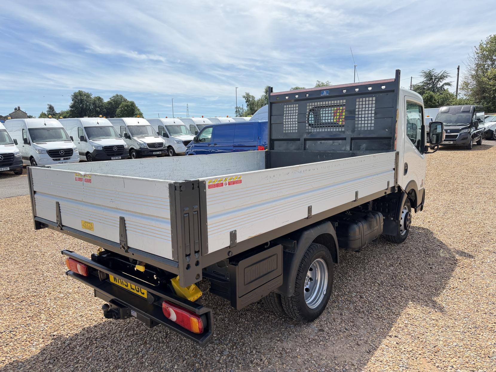 2019 Nissan NT400 Cabstar 3.0 dCi 35.13 Tipper 2dr Diesel Manual L1 Euro 6 (130 ps) - Thumbnail 41