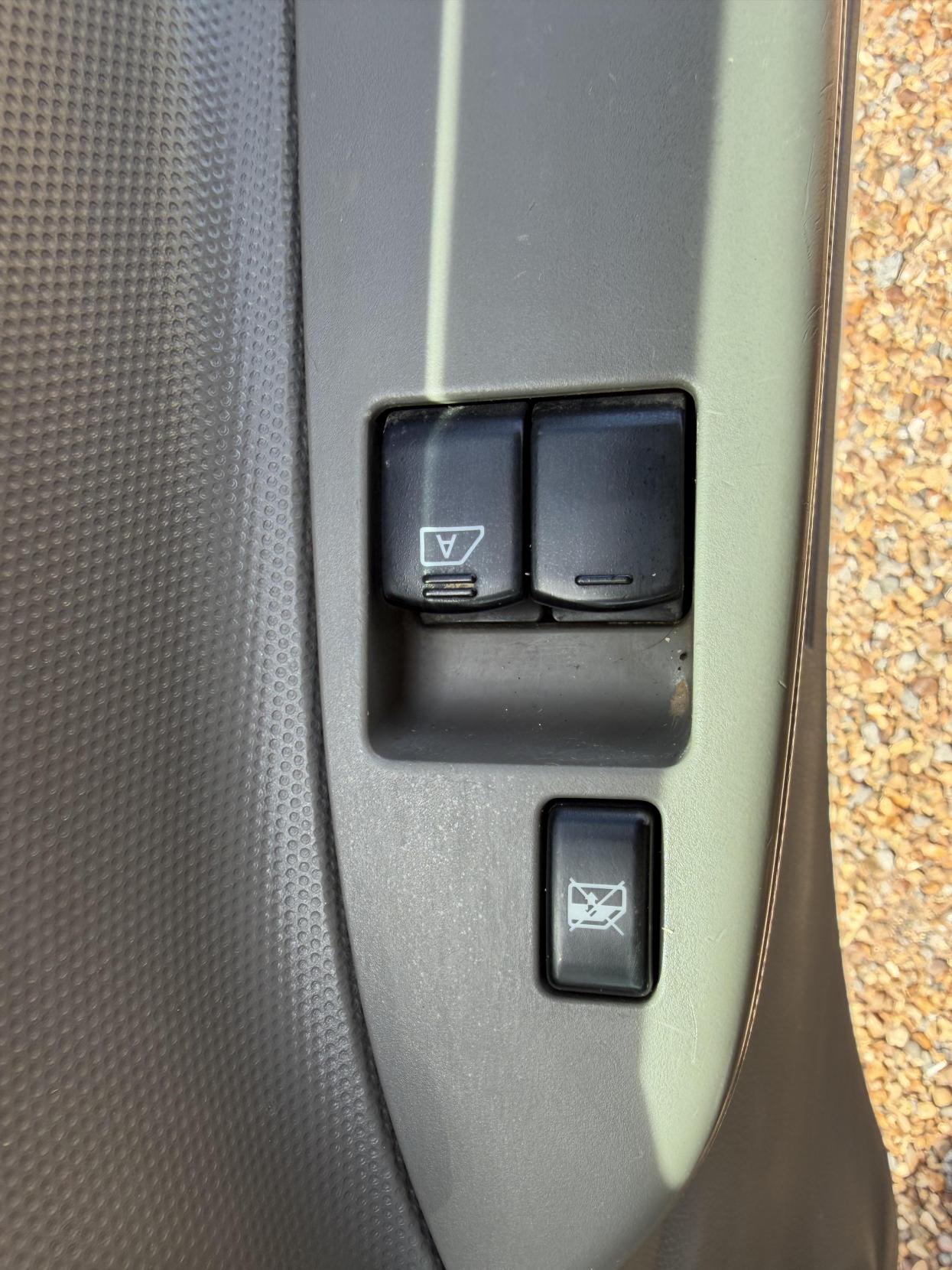 2019 Nissan NT400 Cabstar 3.0 dCi 35.13 Tipper 2dr Diesel Manual L1 Euro 6 (130 ps) - Thumbnail 39
