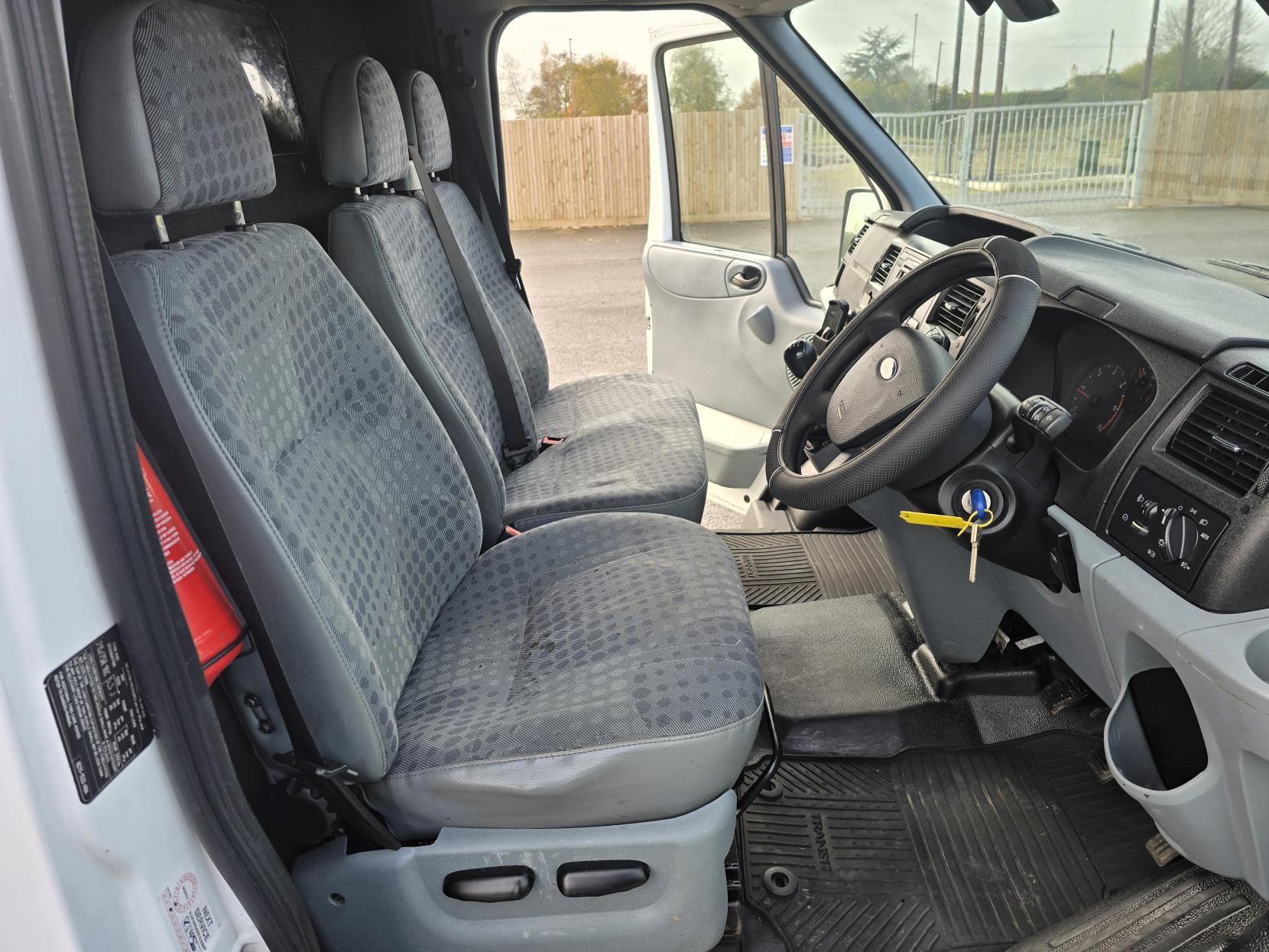 Ford Transit 2.2 TDCi 350 Panel Van 3dr Diesel Manual RWD L3 H3 (224 g/km, 98 bhp)