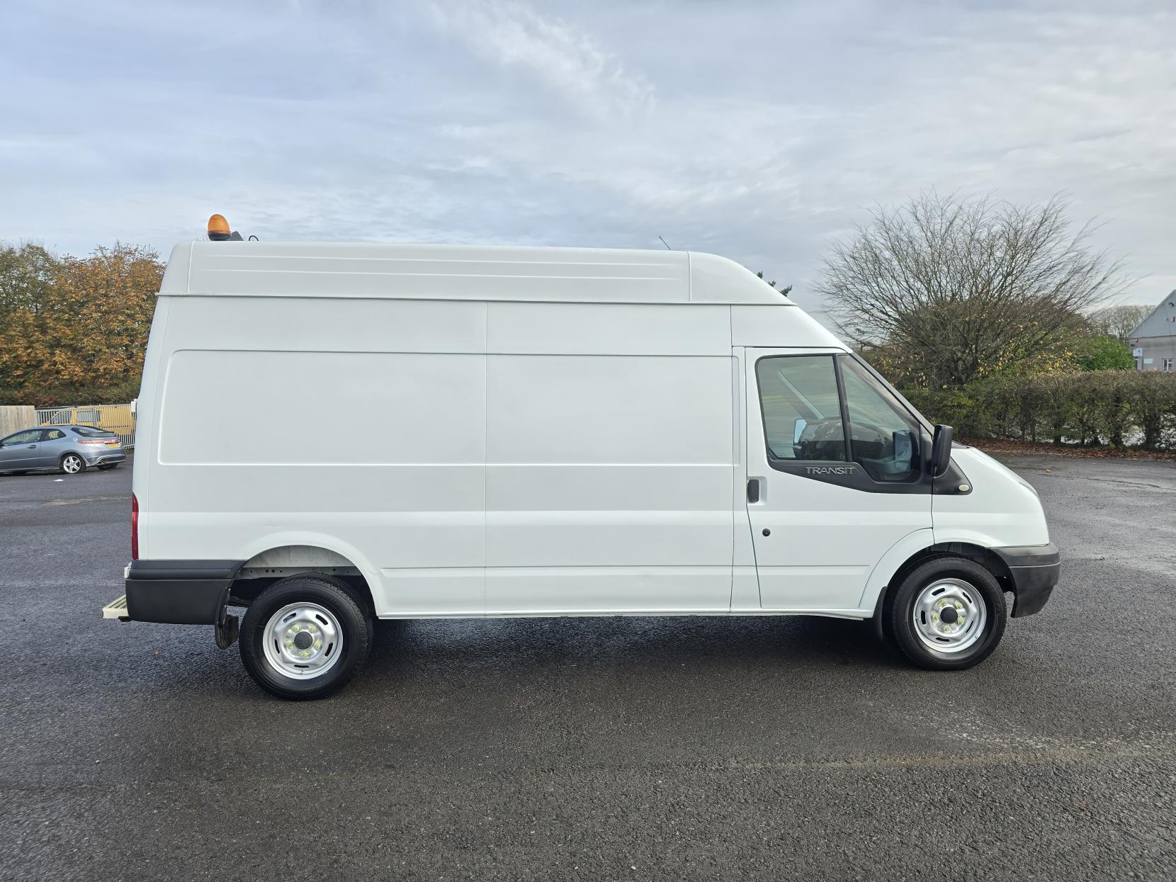 Ford Transit 2.2 TDCi 350 Panel Van 3dr Diesel Manual RWD L3 H3 (224 g/km, 98 bhp)