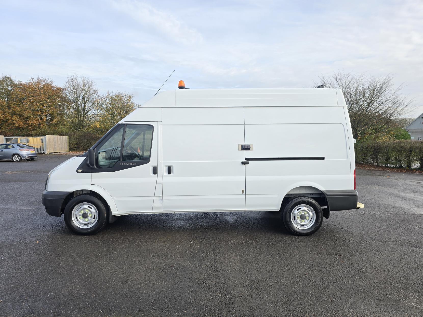 Ford Transit 2.2 TDCi 350 Panel Van 3dr Diesel Manual RWD L3 H3 (224 g/km, 98 bhp)