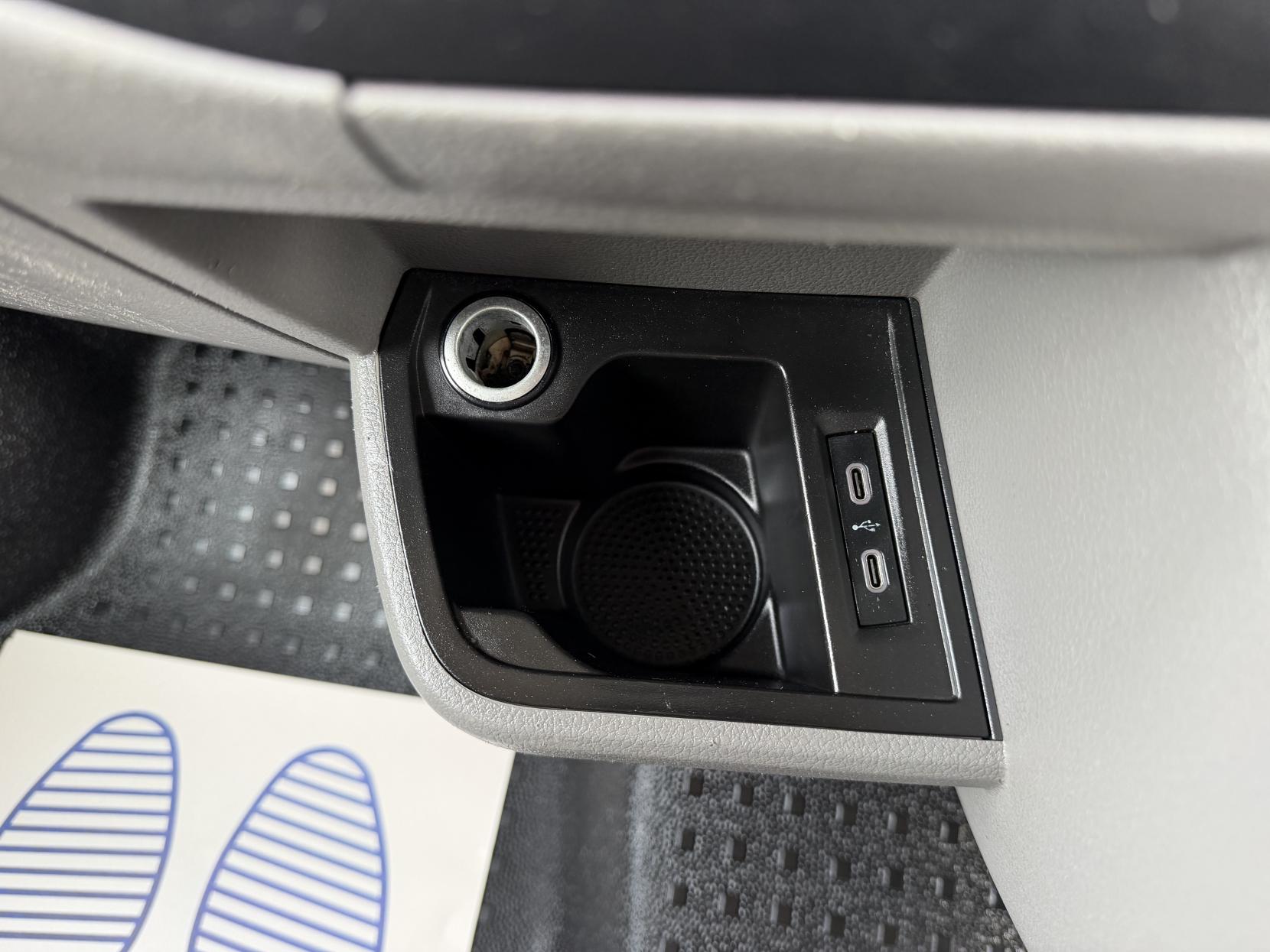 2021 Volkswagen Transporter 2.0 TDI T28 Startline Panel Van 5dr Diesel Manual FWD SWB Euro 6 (s/s) (110 ps) - Thumbnail 37