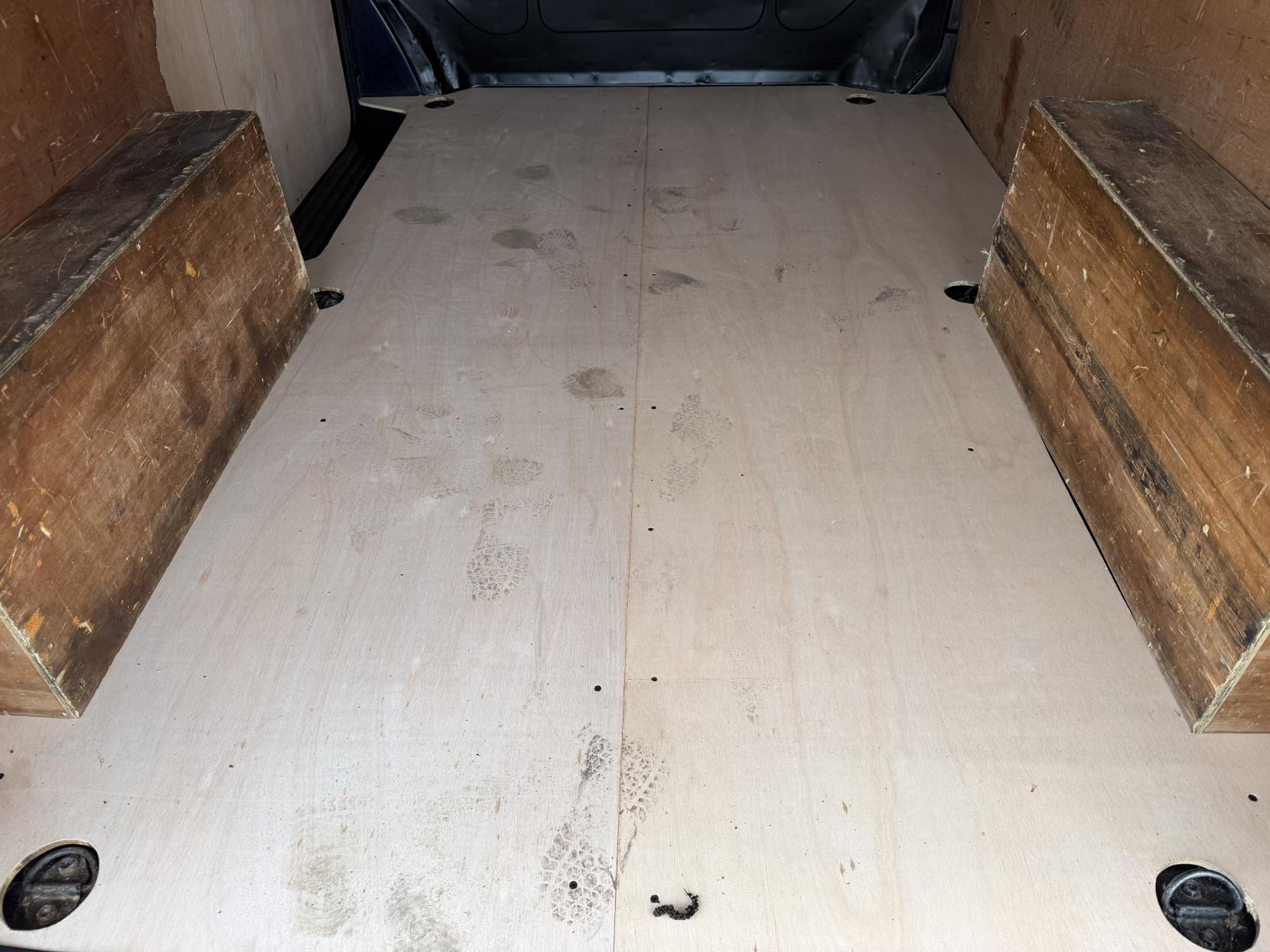 2021 Volkswagen Transporter 2.0 TDI T28 Startline Panel Van 5dr Diesel Manual FWD SWB Euro 6 (s/s) (110 ps) - Thumbnail 28