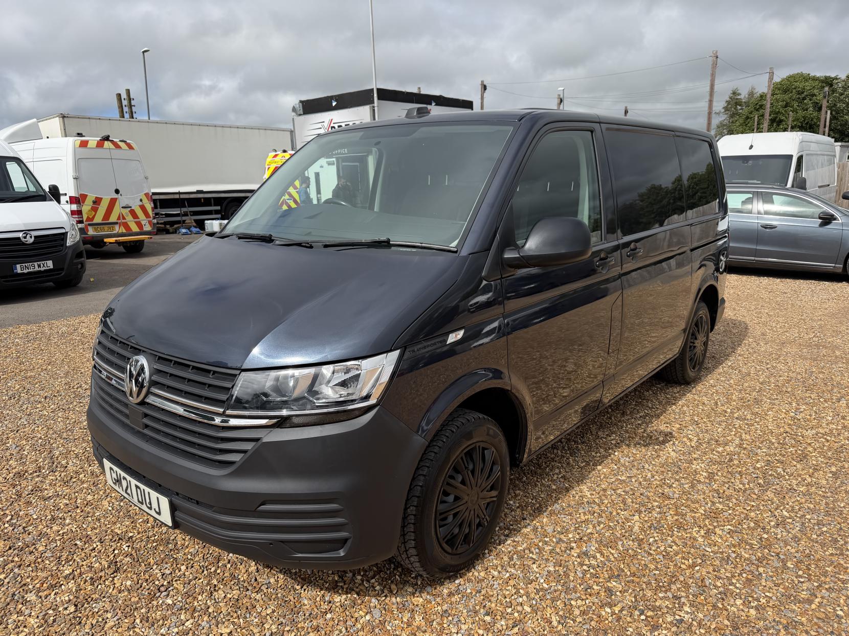 2021 Volkswagen Transporter 2.0 TDI T28 Startline Panel Van 5dr Diesel Manual FWD SWB Euro 6 (s/s) (110 ps) - Thumbnail 7