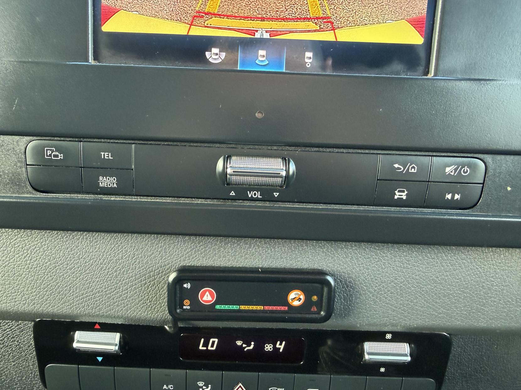 2019 Mercedes-Benz Sprinter 2.1 316 CDI Panel Van 5dr Diesel Manual RWD L2 H2 Euro 6 (163 ps) - Thumbnail 23