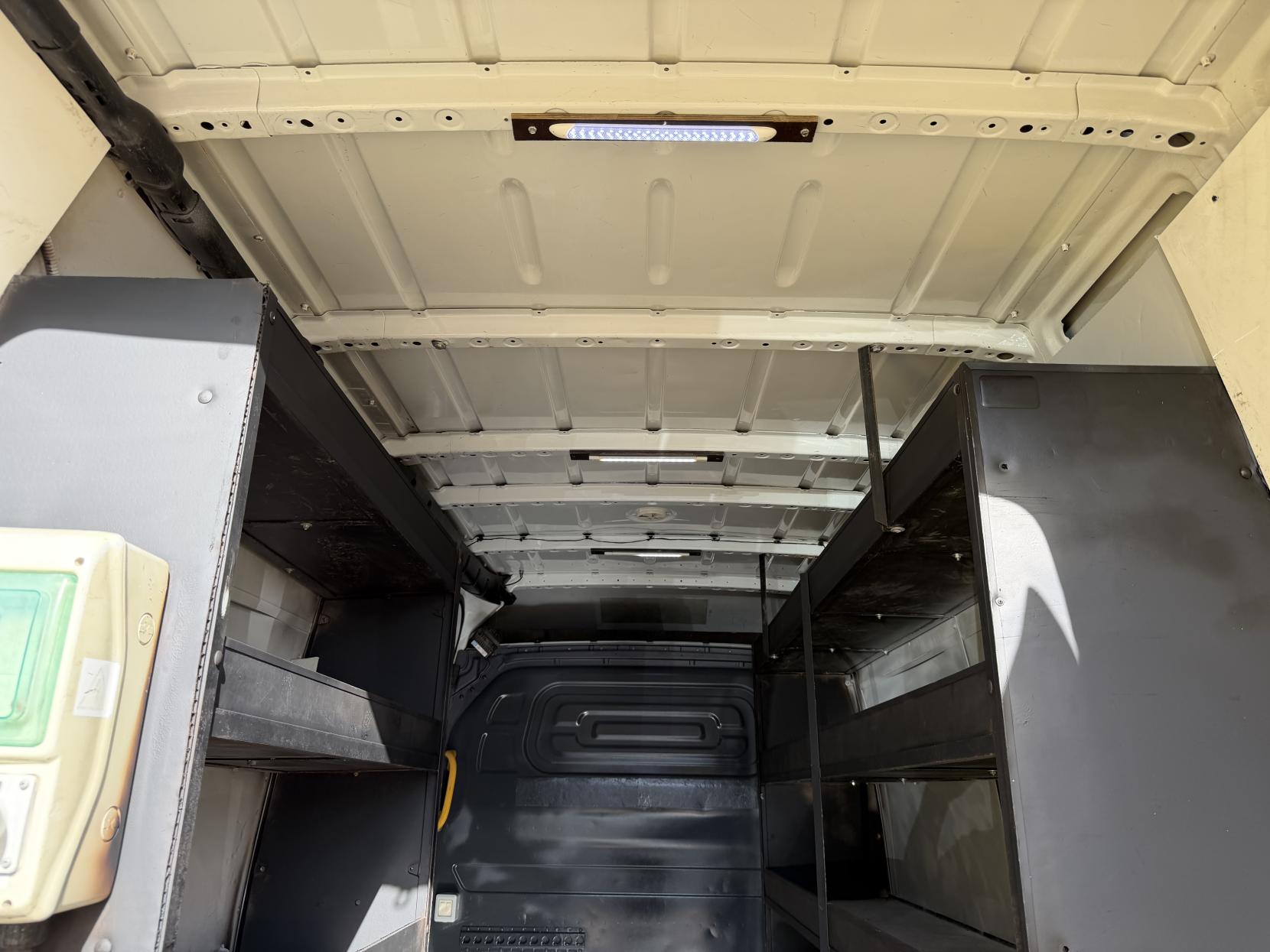 2019 Mercedes-Benz Sprinter 2.1 316 CDI Panel Van 5dr Diesel Manual RWD L2 H2 Euro 6 (163 ps) - Thumbnail 50