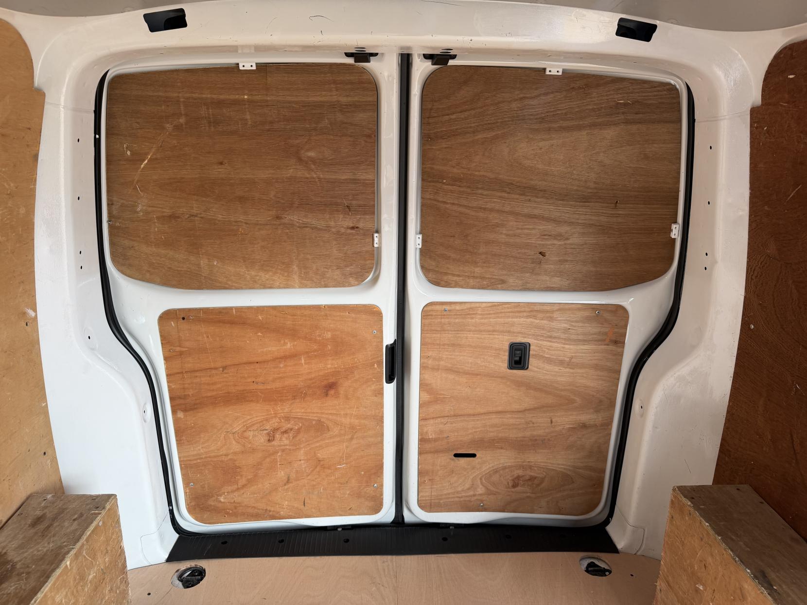 Volkswagen Transporter 2.0 TDI T28 Startline Panel Van 5dr Diesel Manual FWD SWB Euro 6 (s/s) (110 ps)