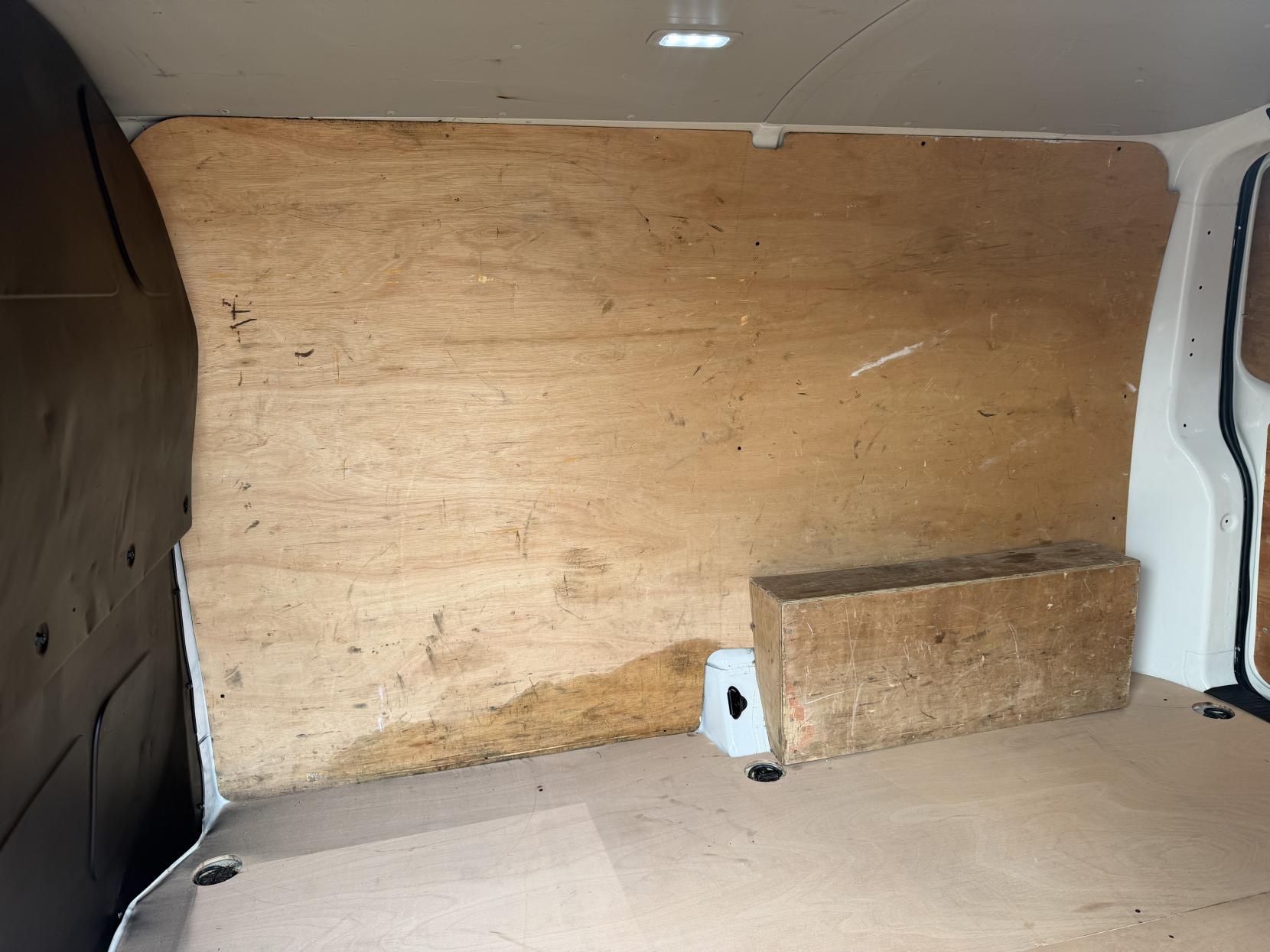 Volkswagen Transporter 2.0 TDI T28 Startline Panel Van 5dr Diesel Manual FWD SWB Euro 6 (s/s) (110 ps)