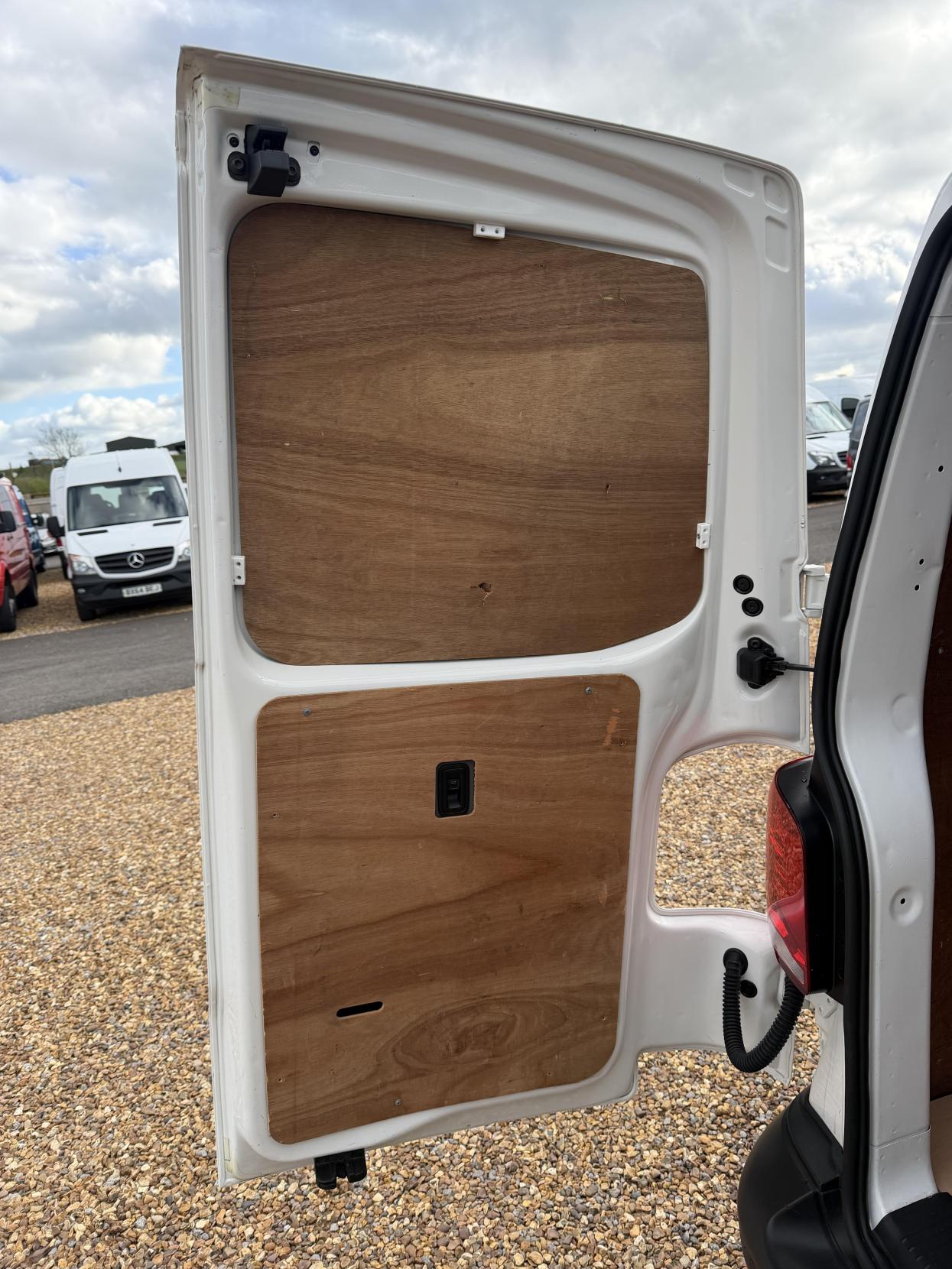 Volkswagen Transporter 2.0 TDI T28 Startline Panel Van 5dr Diesel Manual FWD SWB Euro 6 (s/s) (110 ps)