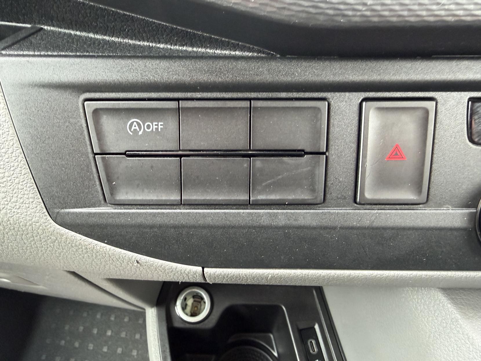 Volkswagen Transporter 2.0 TDI T28 Startline Panel Van 5dr Diesel Manual FWD SWB Euro 6 (s/s) (110 ps)