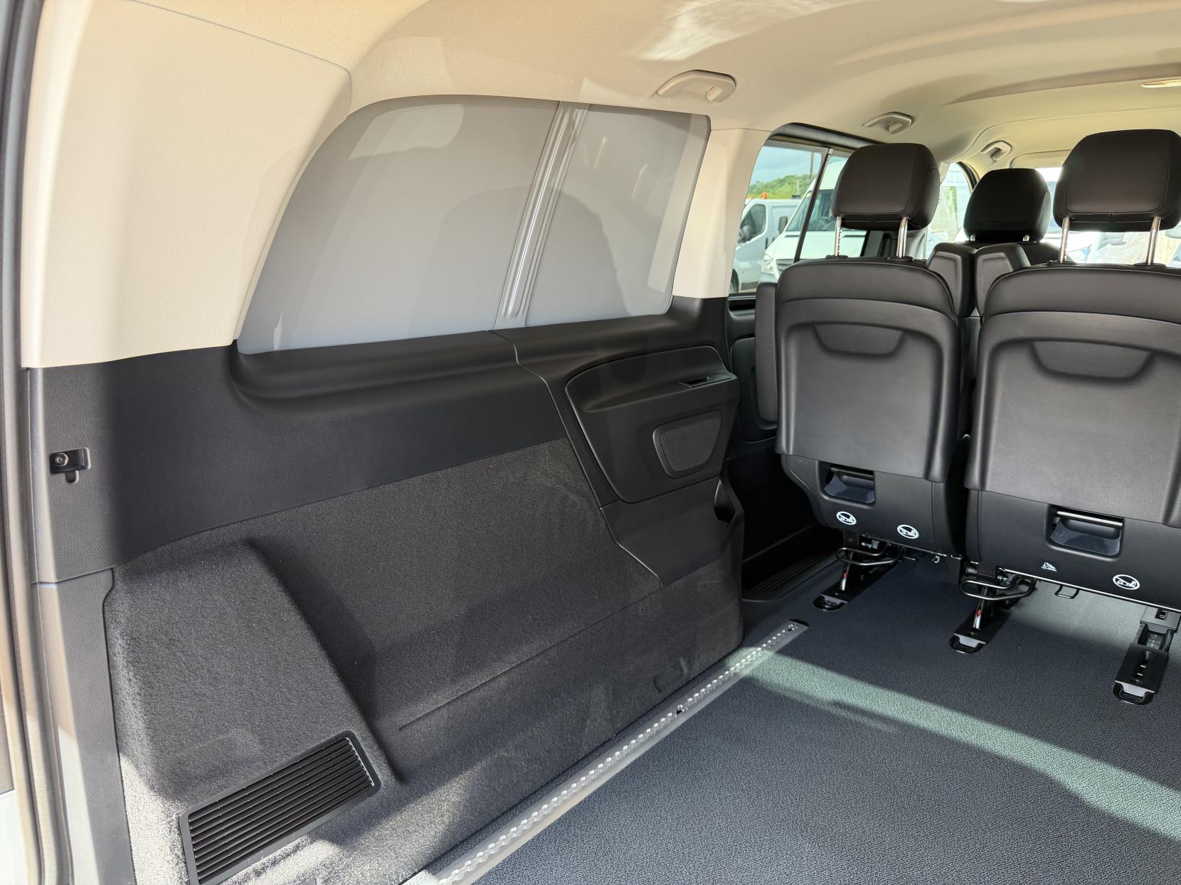 2026 Mercedes-Benz Vito 2.0 119 CDI SELECT Crew Van Double Cab 5dr Diesel G-Tronic RWD L3 Euro 6 (s/s) (190 ps) - Thumbnail 49