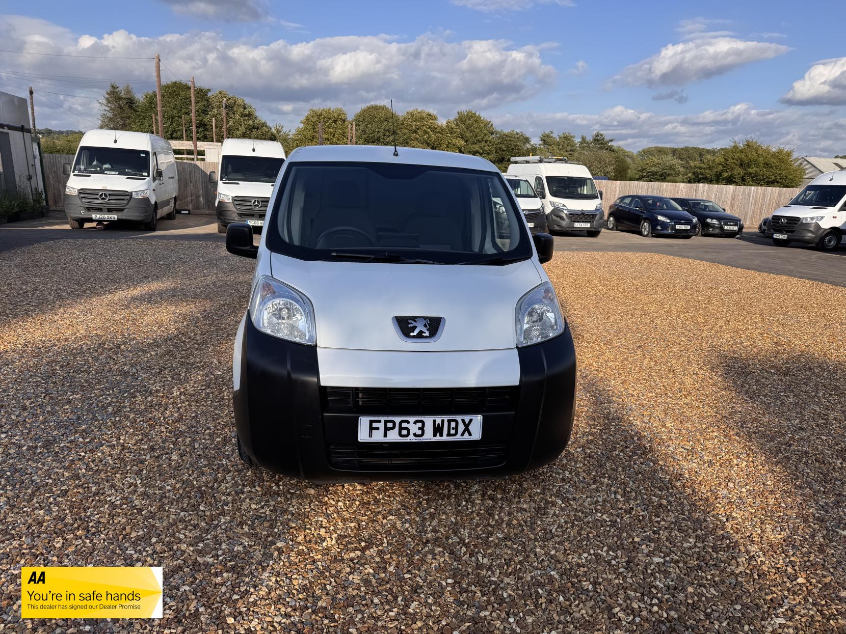 Peugeot Bipper 1.3 HDi Professional Panel Van 3dr Diesel Manual FWD L1 H1 (119 g/km, 75 bhp)