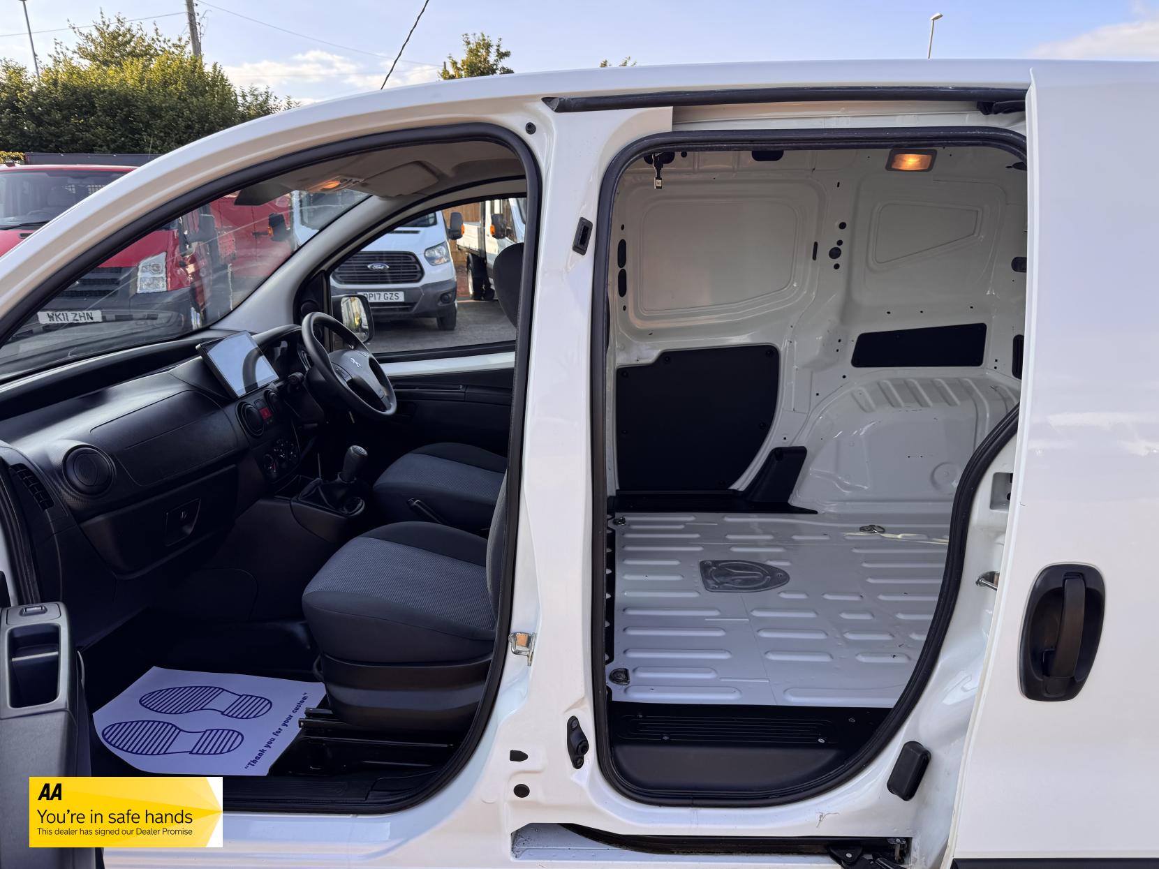 Peugeot Bipper 1.3 HDi Professional Panel Van 3dr Diesel Manual FWD L1 H1 (119 g/km, 75 bhp)