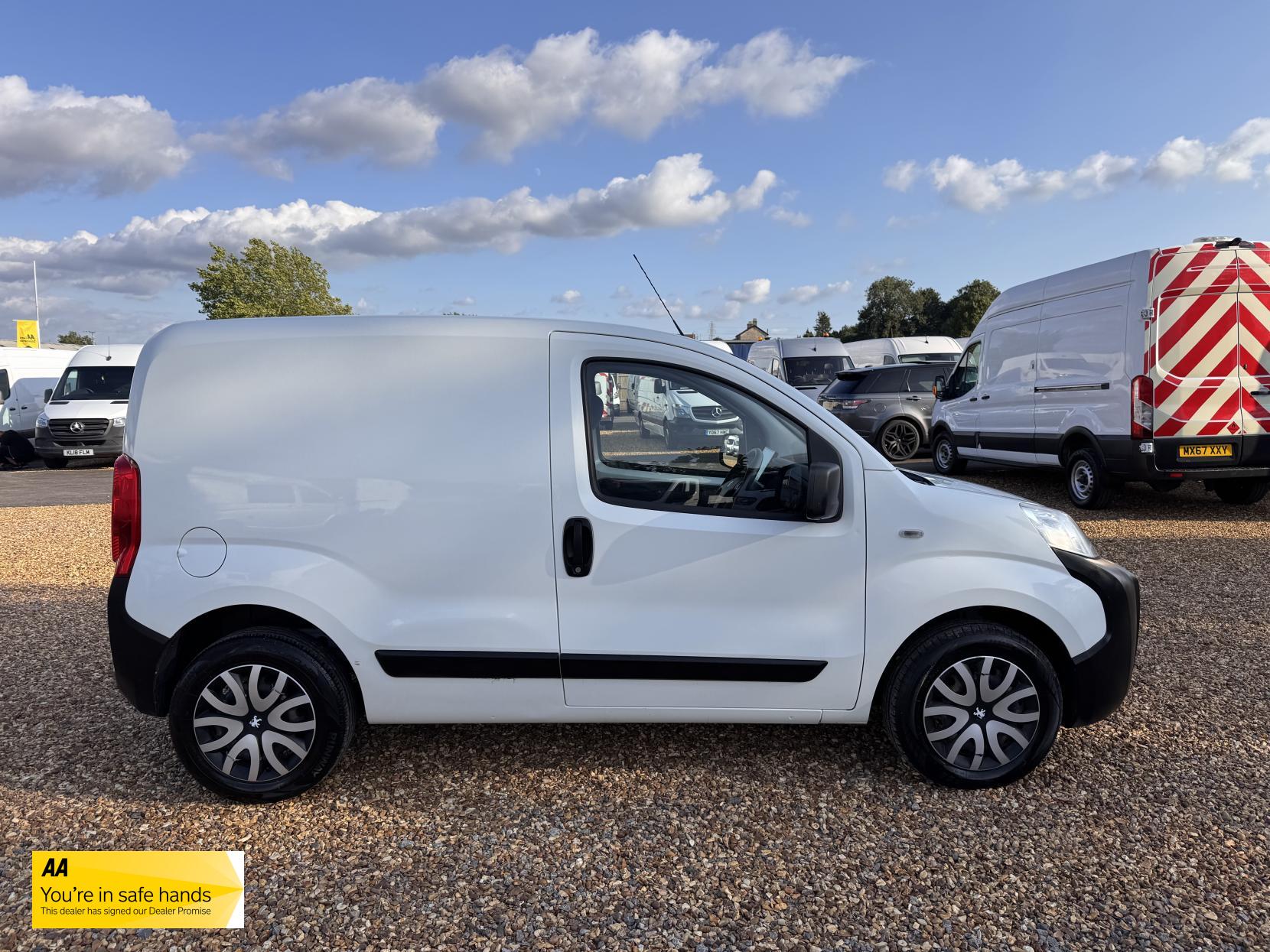 Peugeot Bipper 1.3 HDi Professional Panel Van 3dr Diesel Manual FWD L1 H1 (119 g/km, 75 bhp)