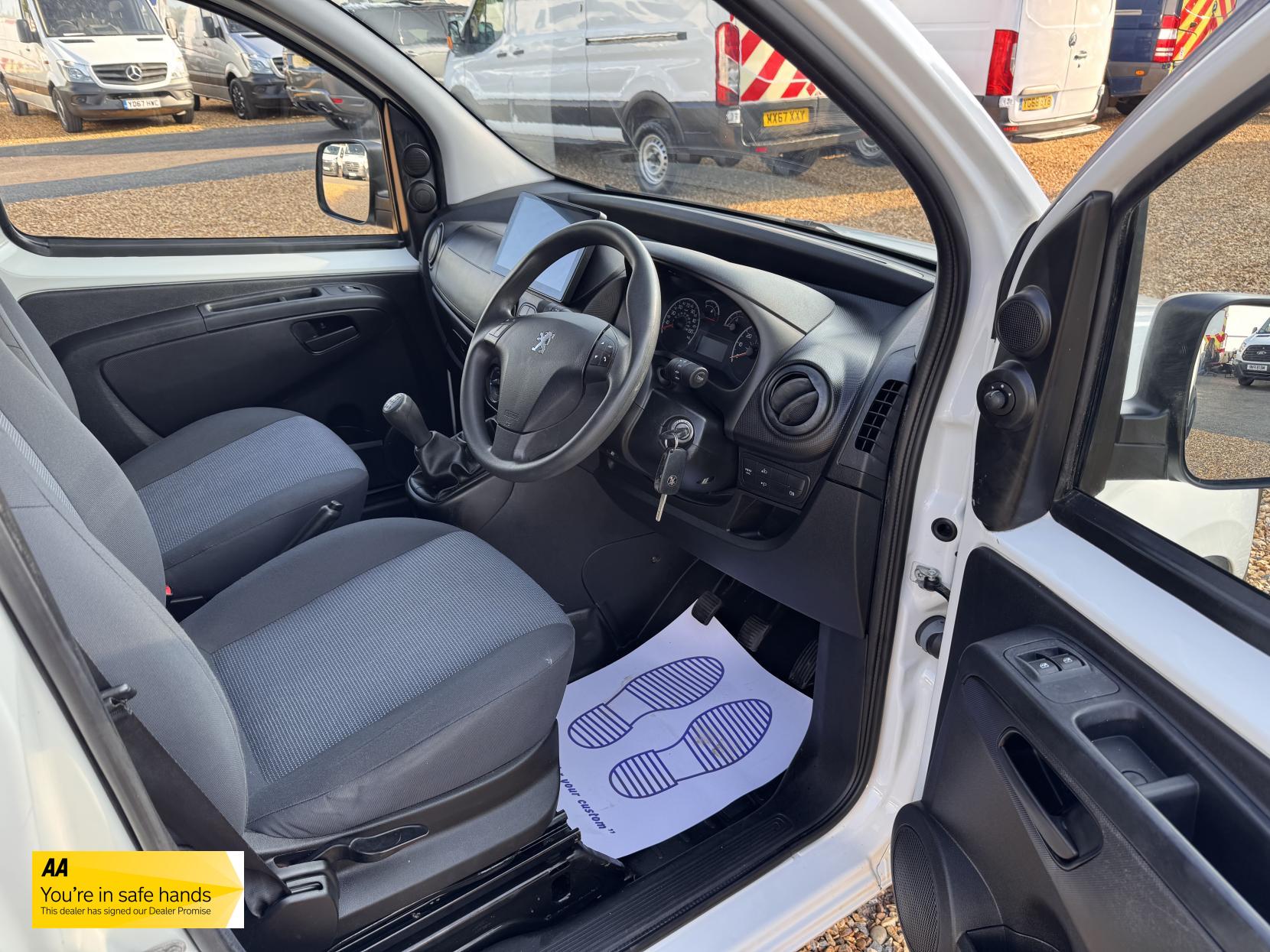 Peugeot Bipper 1.3 HDi Professional Panel Van 3dr Diesel Manual FWD L1 H1 (119 g/km, 75 bhp)