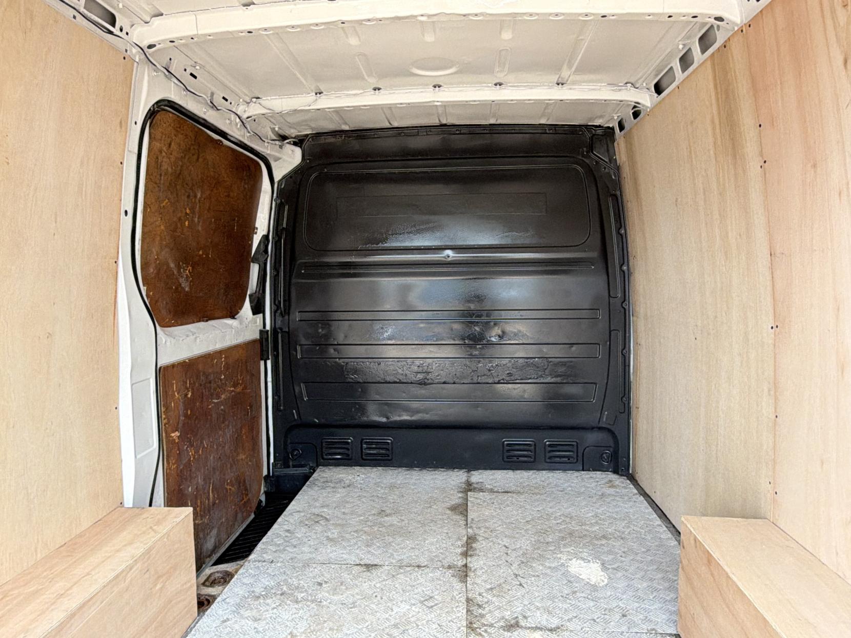 2016 Mercedes-Benz Sprinter 2.1 211 CDi Panel Van 5dr Diesel Manual RWD L1 (231 g/km, 112 bhp) - Thumbnail 29