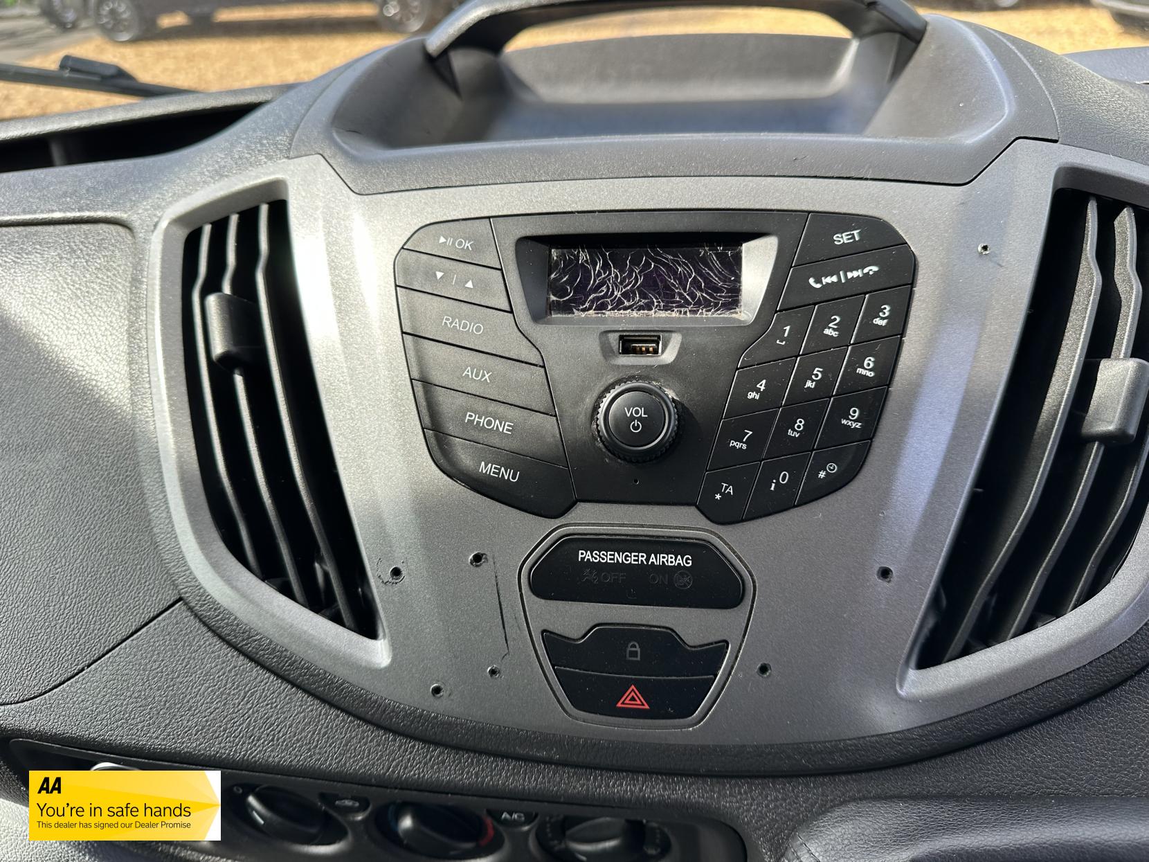Ford Transit 2.2 TDCi 350 Panel Van 5dr Diesel Manual RWD L2 H2 Euro 5 (125 ps)