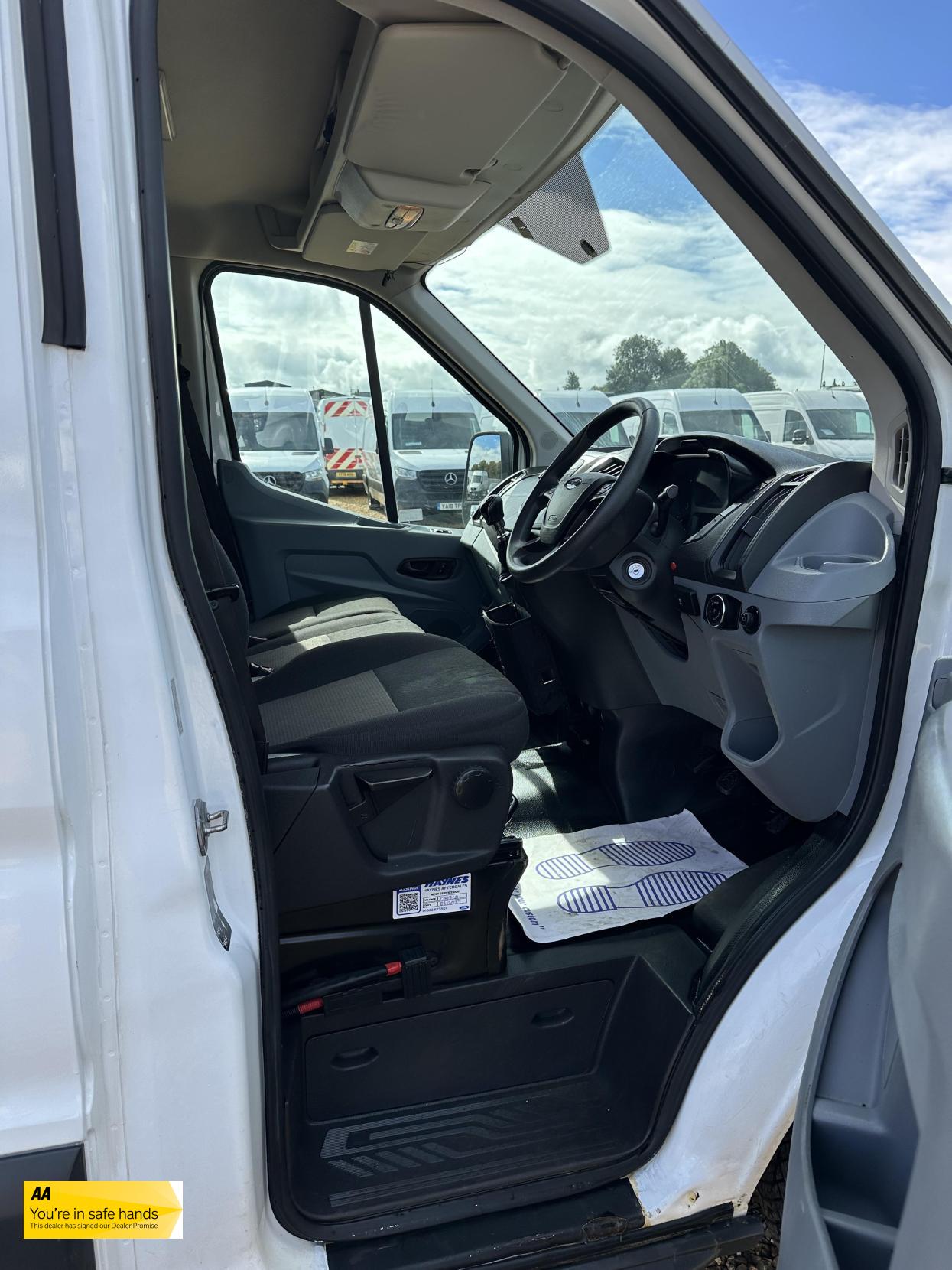 Ford Transit 2.2 TDCi 350 Panel Van 5dr Diesel Manual RWD L2 H2 Euro 5 (125 ps)