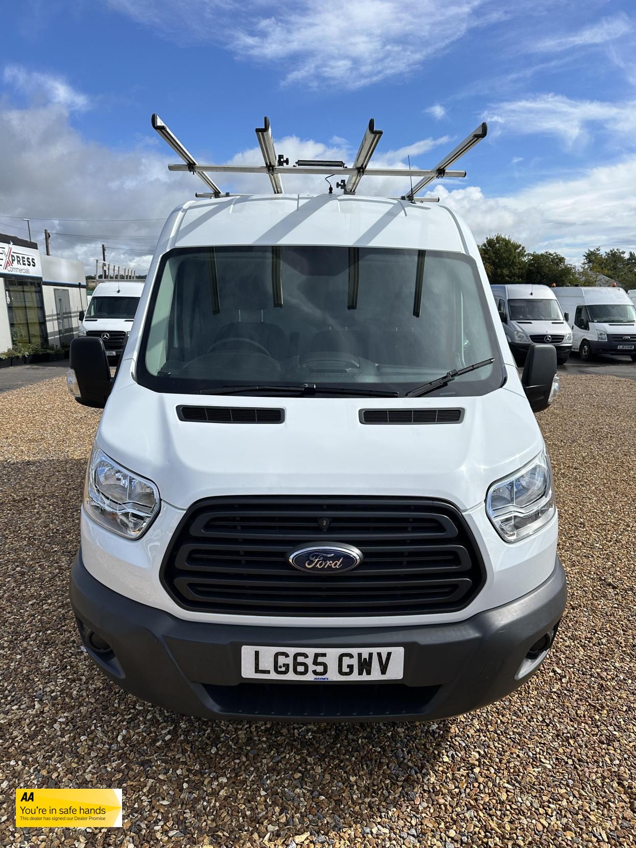 Ford Transit 2.2 TDCi 350 Panel Van 5dr Diesel Manual RWD L2 H2 Euro 5 (125 ps)
