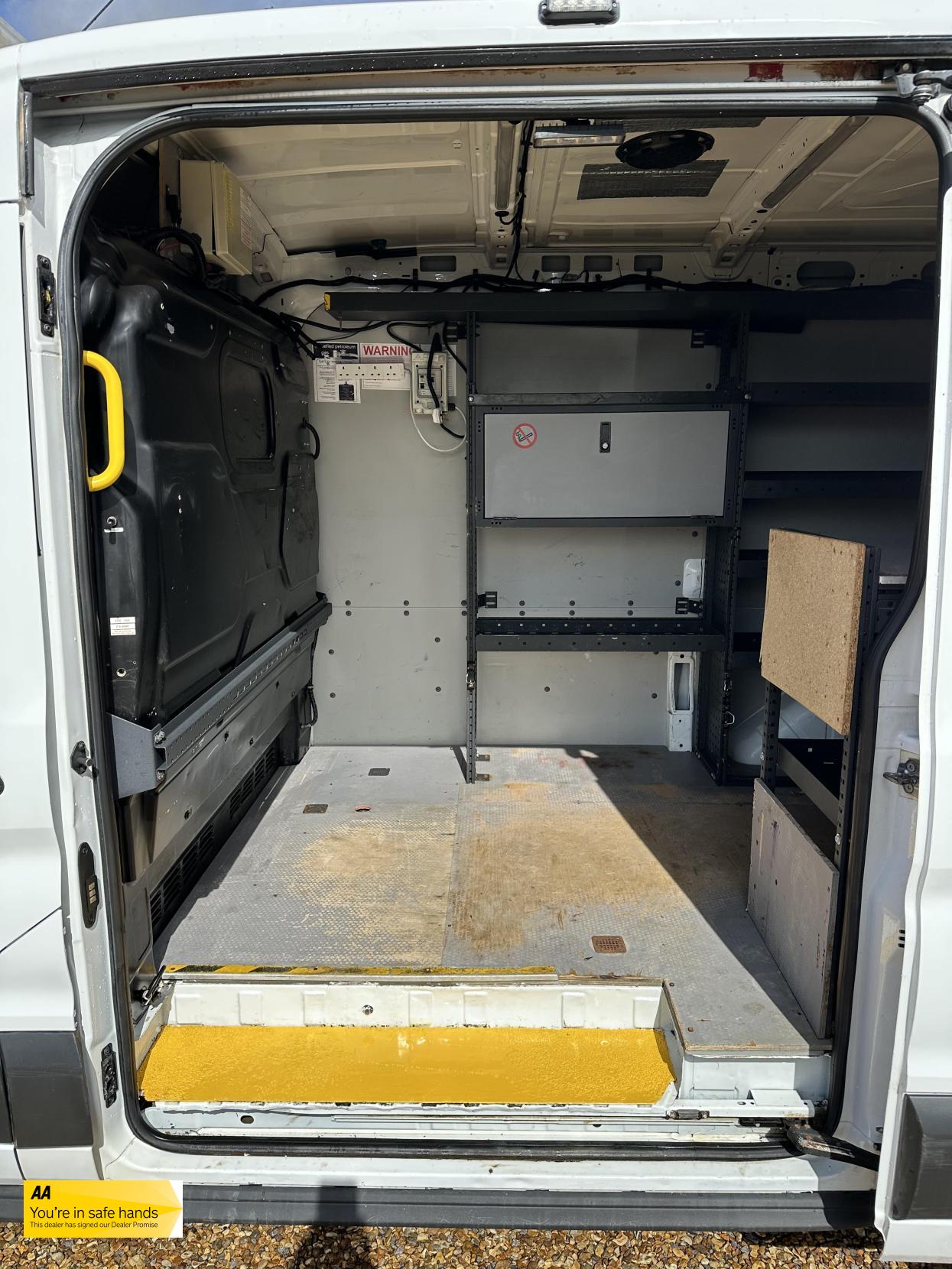 Ford Transit 2.2 TDCi 350 Panel Van 5dr Diesel Manual RWD L2 H2 Euro 5 (125 ps)