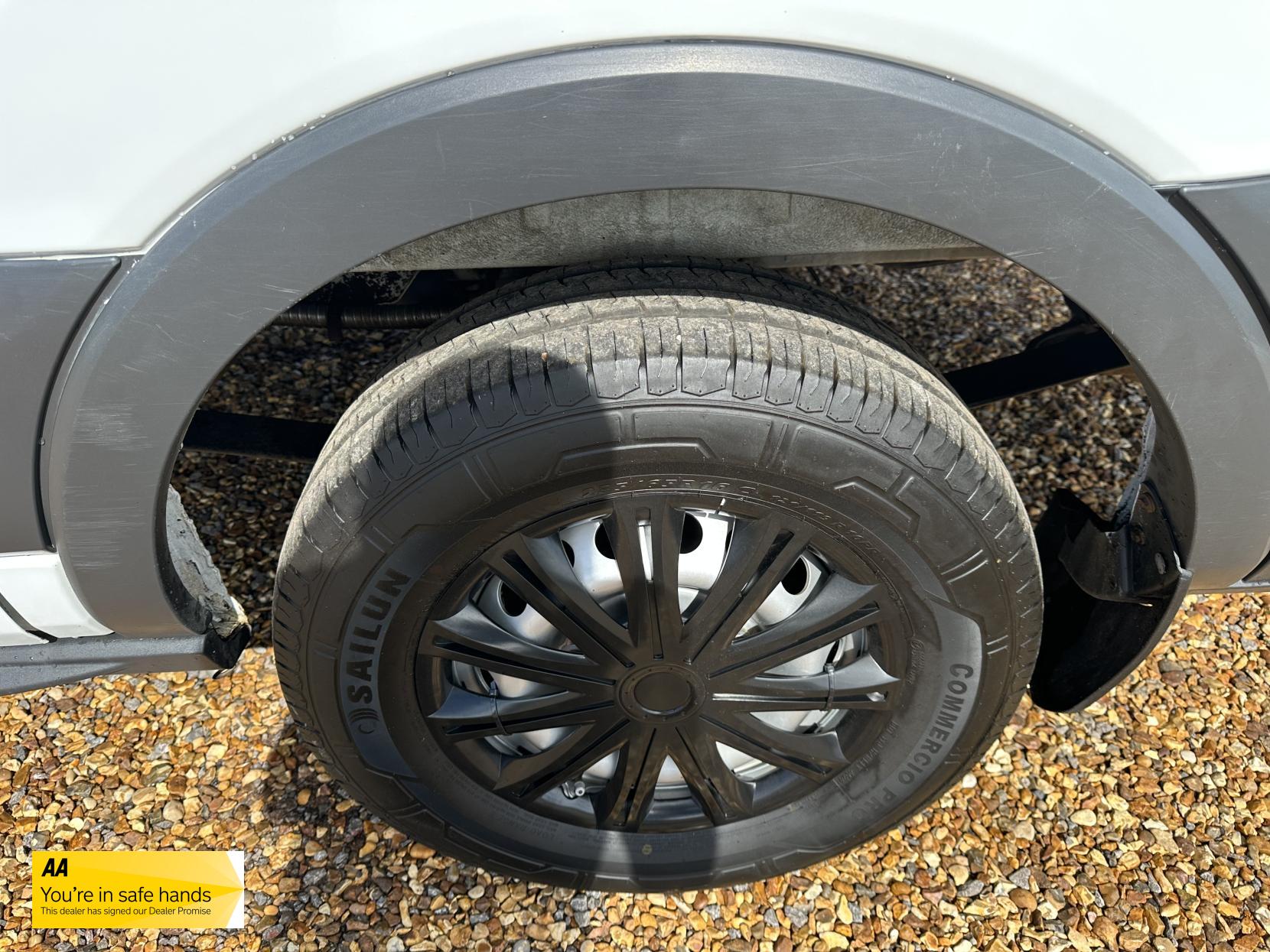 Ford Transit 2.2 TDCi 350 Panel Van 5dr Diesel Manual RWD L2 H2 Euro 5 (125 ps)
