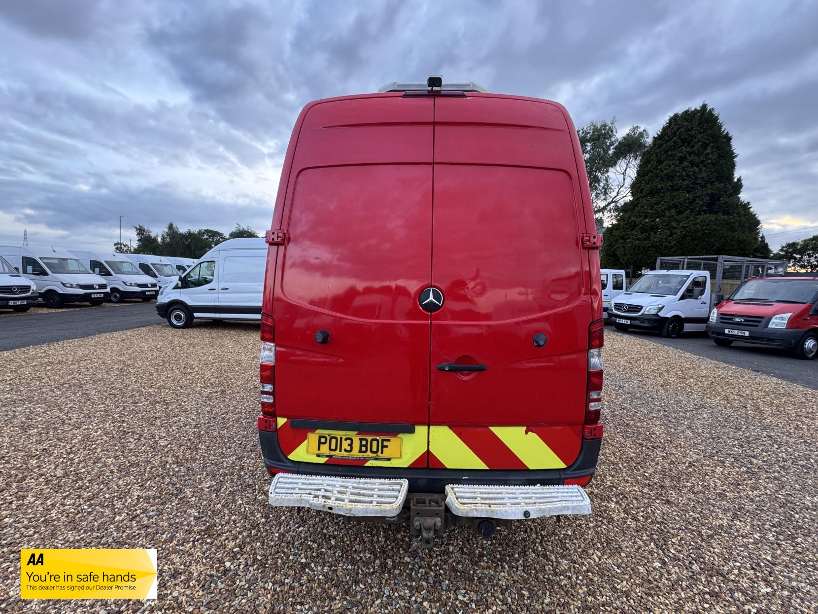 Mercedes-Benz Sprinter 2.1 313 CDi Panel Van 4dr Diesel Manual RWD L2 (129 bhp)