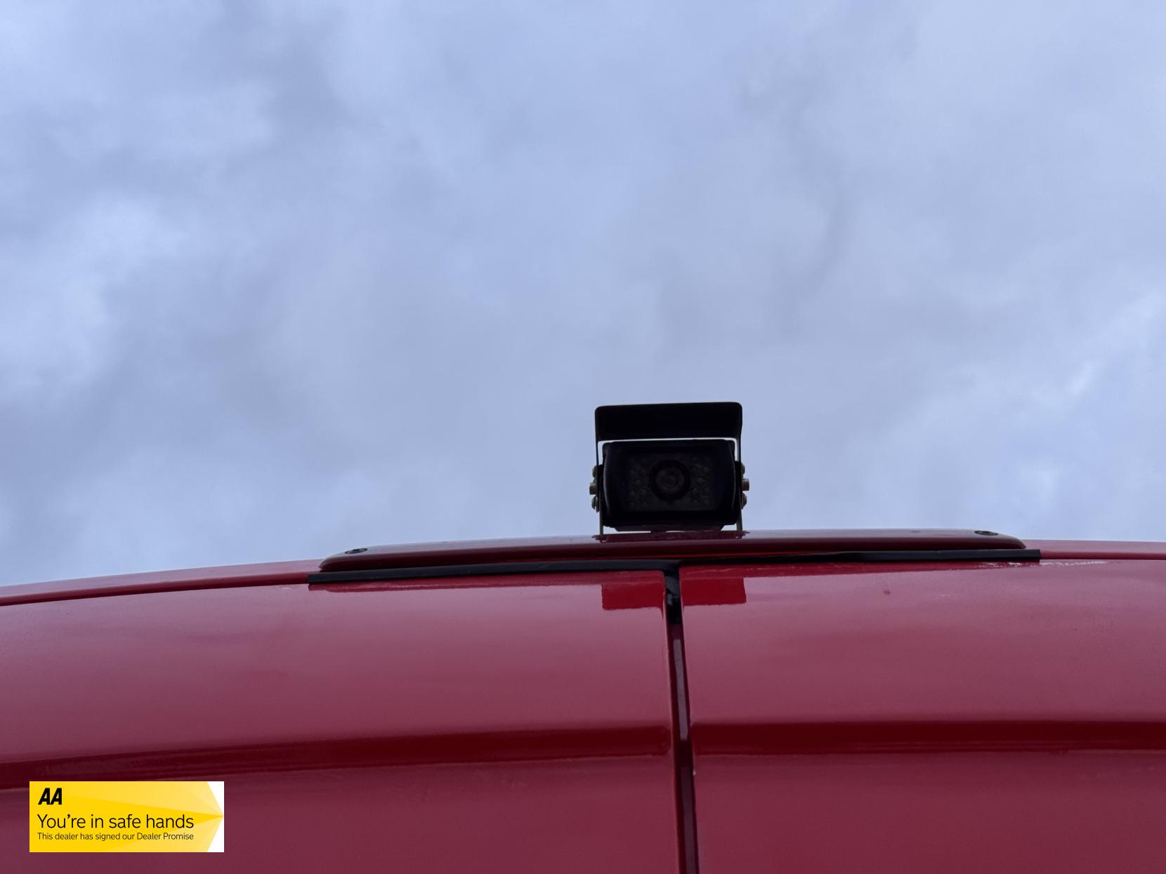 Mercedes-Benz Sprinter 2.1 313 CDi Panel Van 4dr Diesel Manual RWD L2 (129 bhp)