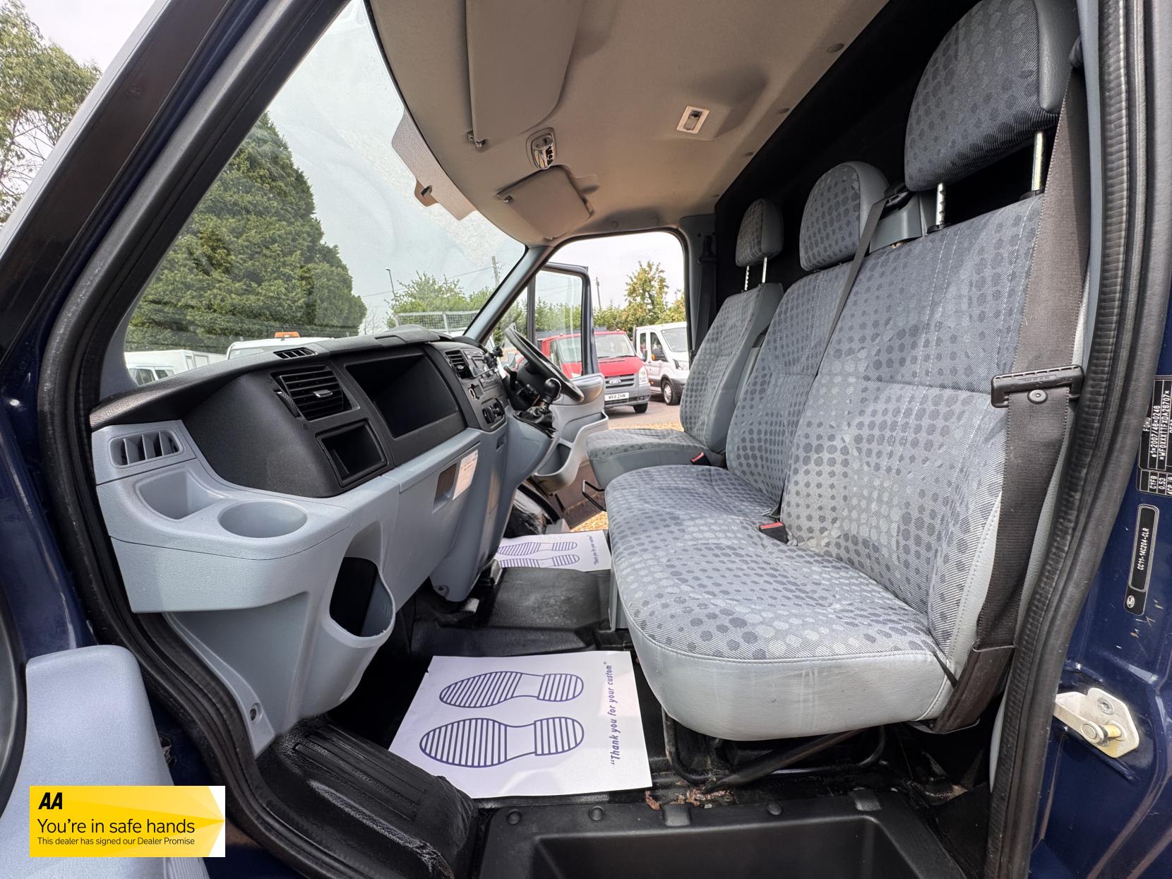 Ford Transit 2.2 TDCi 350 Panel Van 3dr Diesel Manual FWD L2 H3 (209 g/km, 123 bhp)