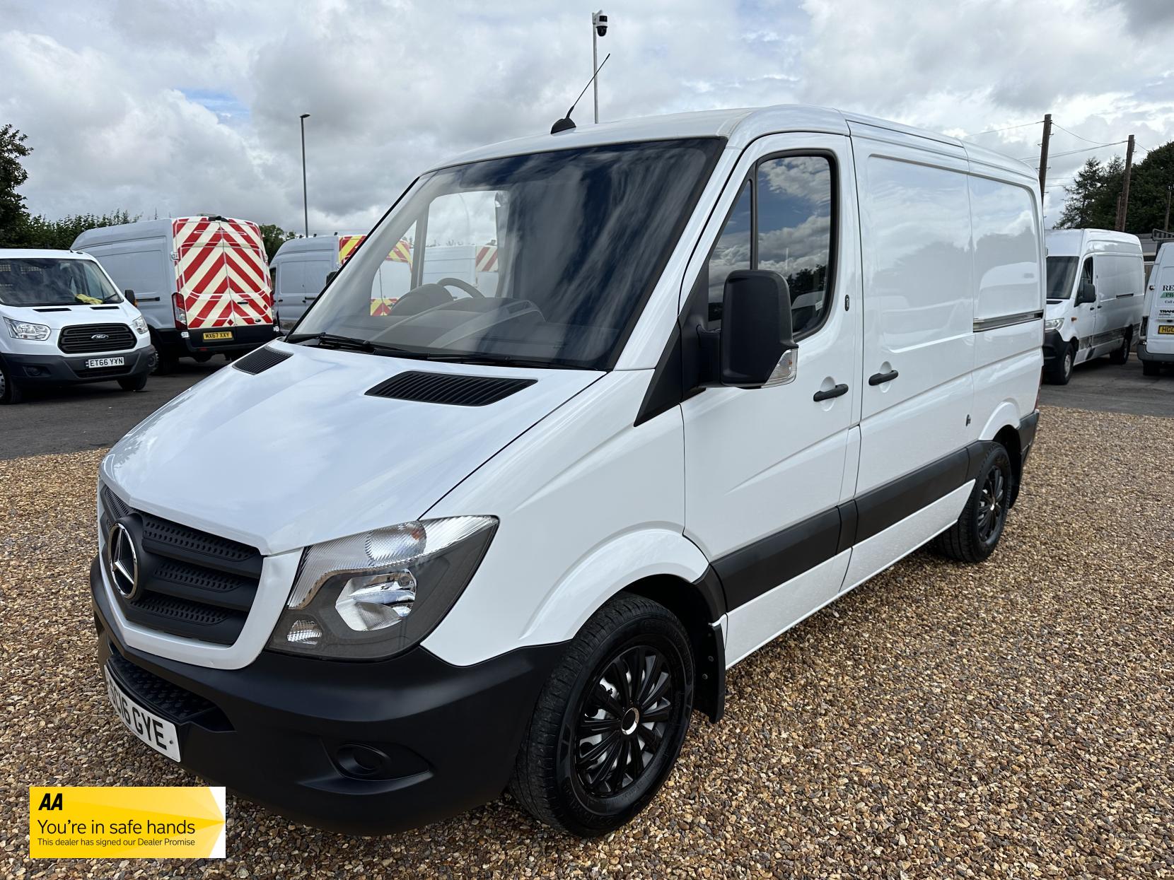 Mercedes-Benz Sprinter 2.1 313 CDi Panel Van 4dr Diesel Manual RWD L1 H3 (222 g/km, 129 bhp)