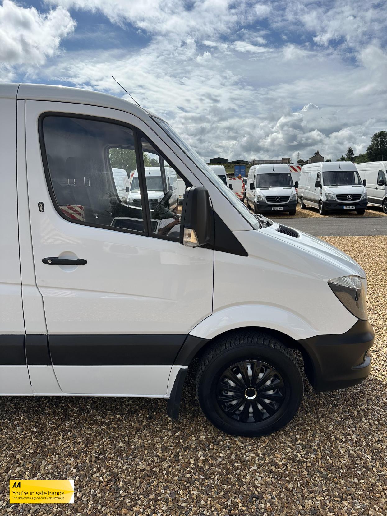 Mercedes-Benz Sprinter 2.1 313 CDi Panel Van 4dr Diesel Manual RWD L1 H3 (222 g/km, 129 bhp)