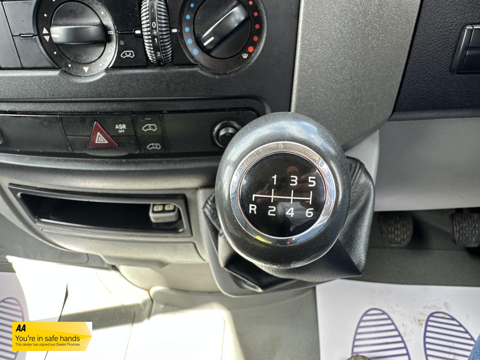 Mercedes-Benz Sprinter 2.1 313 CDi Panel Van 4dr Diesel Manual RWD L1 H3 (222 g/km, 129 bhp)