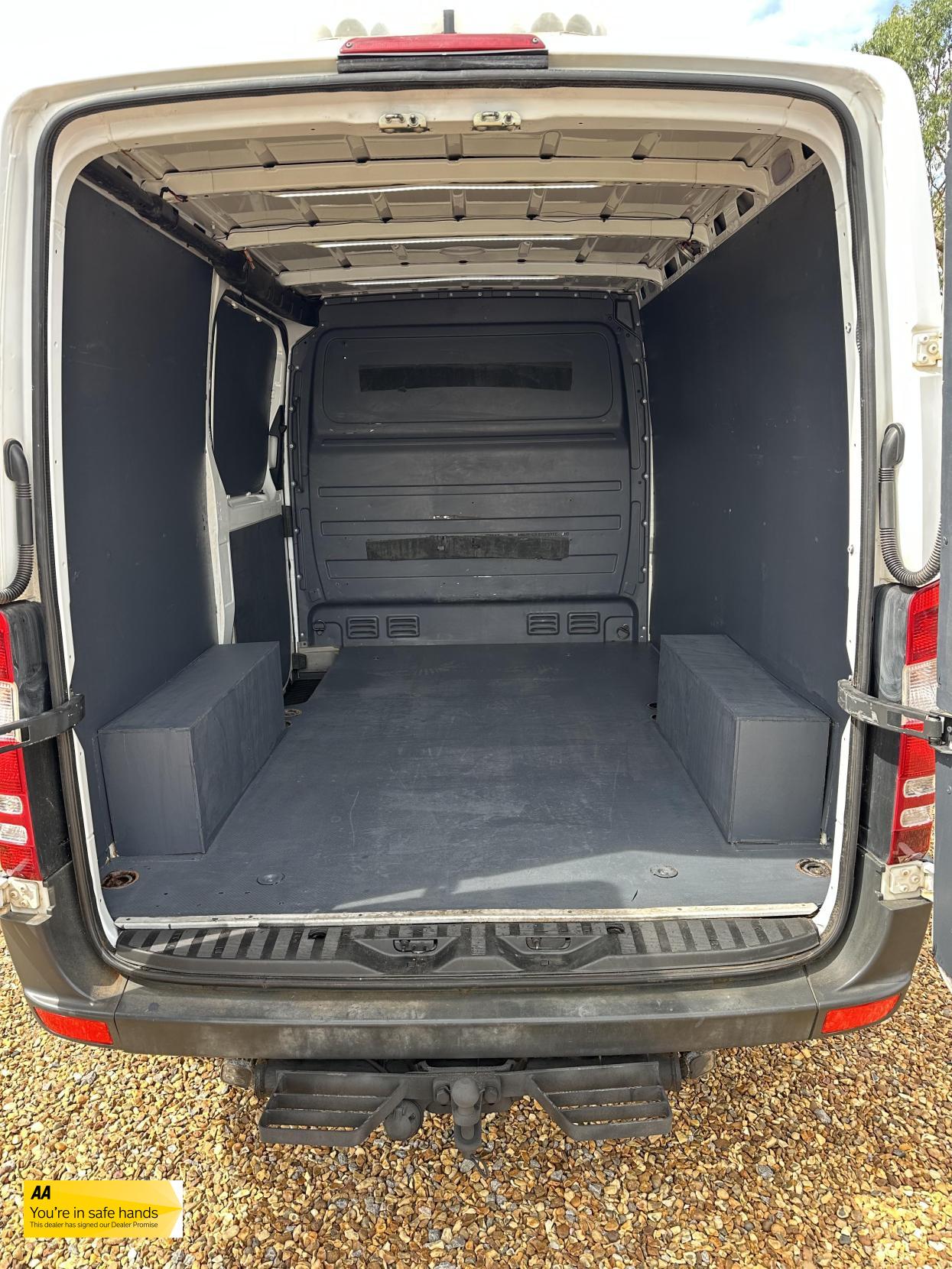 Mercedes-Benz Sprinter 2.1 313 CDi Panel Van 4dr Diesel Manual RWD L1 H3 (222 g/km, 129 bhp)