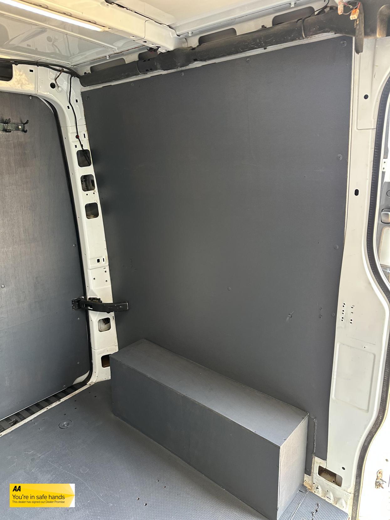 Mercedes-Benz Sprinter 2.1 313 CDi Panel Van 4dr Diesel Manual RWD L1 H3 (222 g/km, 129 bhp)